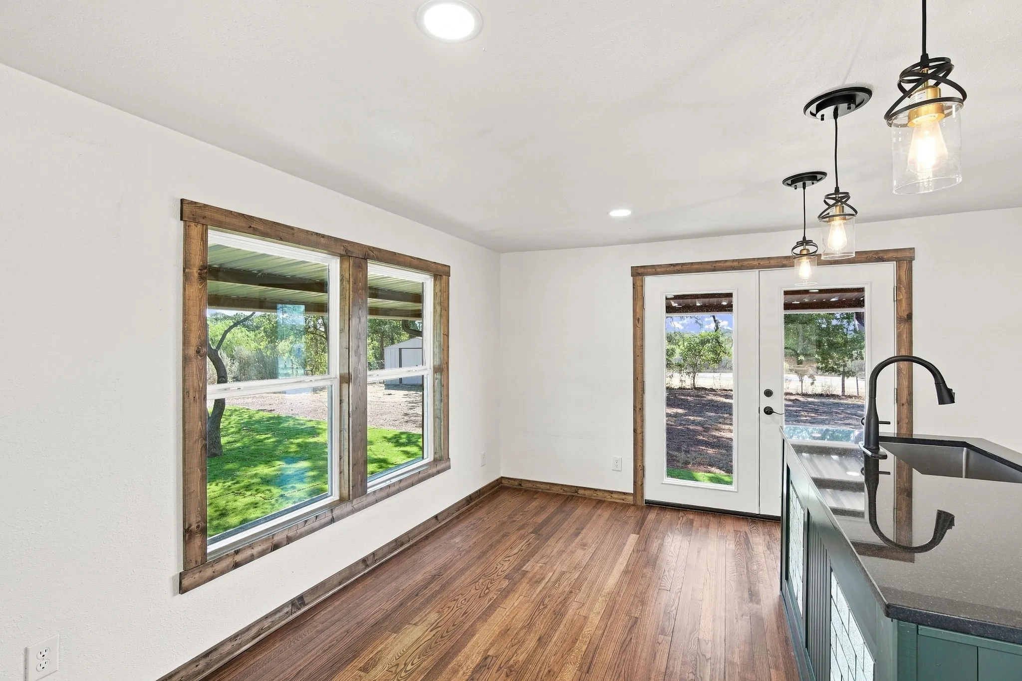 Single Family Residence For Sale in Hill County , 659 Fm 3050, Whitney, Texas 76692, 3 Bedroom, 2 Bathroom, Garage spaces, 1,425 Sqft, built in 0, mls#21376960, Real Estate Agent in Whitney, Homes For Sale in Hill county, Homes For Sale in Whitney, Realtor in Whitney Texas, Real Estate Brokerage Independent Realty Texas, Luminita Cordes Realtor