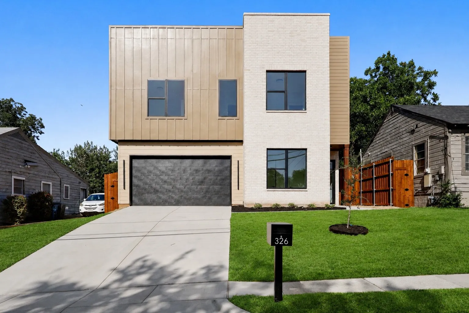 Single Family Residence For Sale in Dallas County , 326 Avenue F, Dallas, Texas 75203, 4 Bedroom, 3 Bathroom, 2 Garage spaces, 2,313 Sqft, built in 2026, mls#21378283, Real Estate Agent in Dallas, Homes For Sale in Dallas county, Homes For Sale in Dallas, Realtor in Dallas Texas, Real Estate Brokerage Independent Realty Texas, Luminita Cordes Realtor