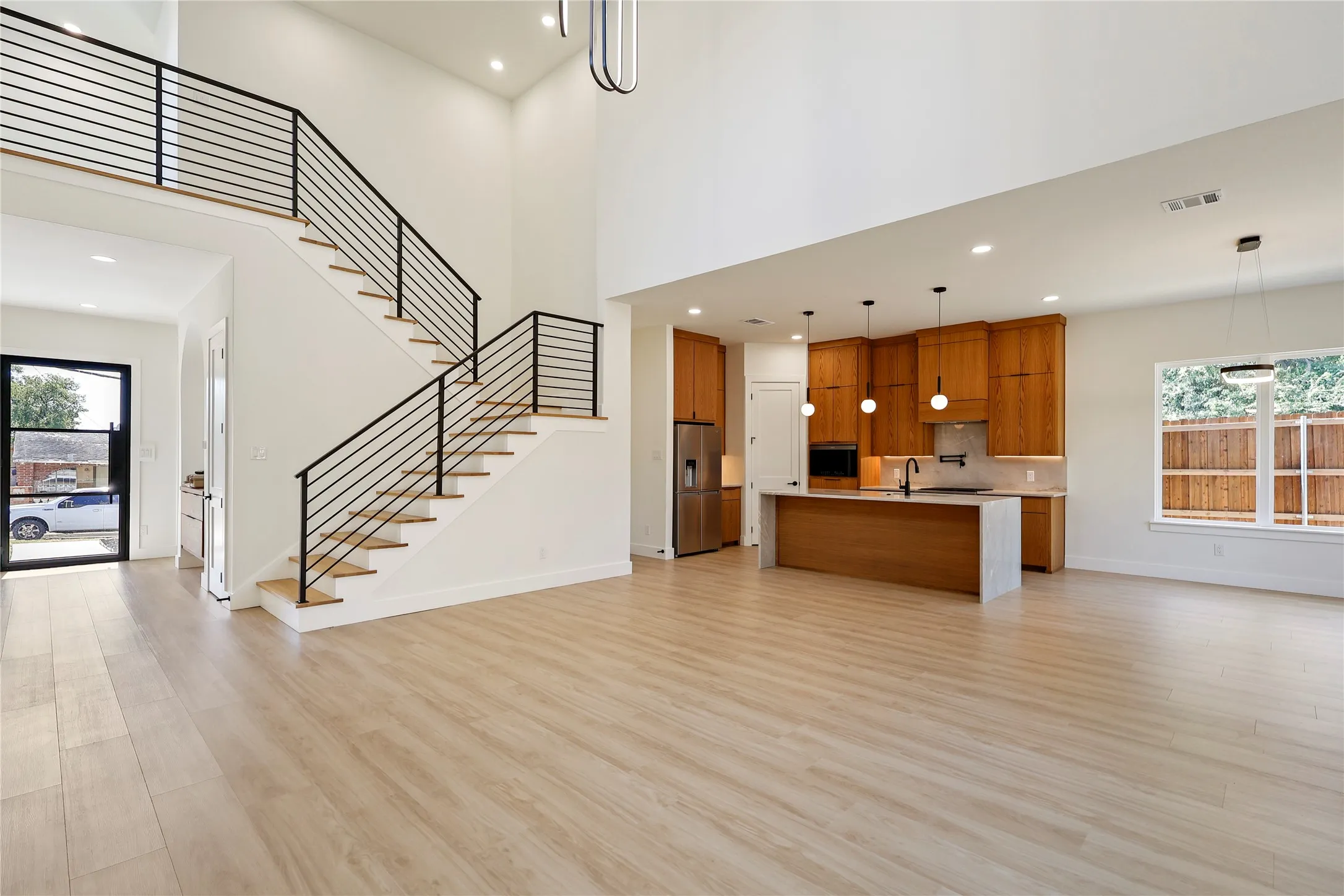 Single Family Residence For Sale in Dallas County , 326 Avenue F, Dallas, Texas 75203, 4 Bedroom, 3 Bathroom, 2 Garage spaces, 2,313 Sqft, built in 2026, mls#21378283, Real Estate Agent in Dallas, Homes For Sale in Dallas county, Homes For Sale in Dallas, Realtor in Dallas Texas, Real Estate Brokerage Independent Realty Texas, Luminita Cordes Realtor
