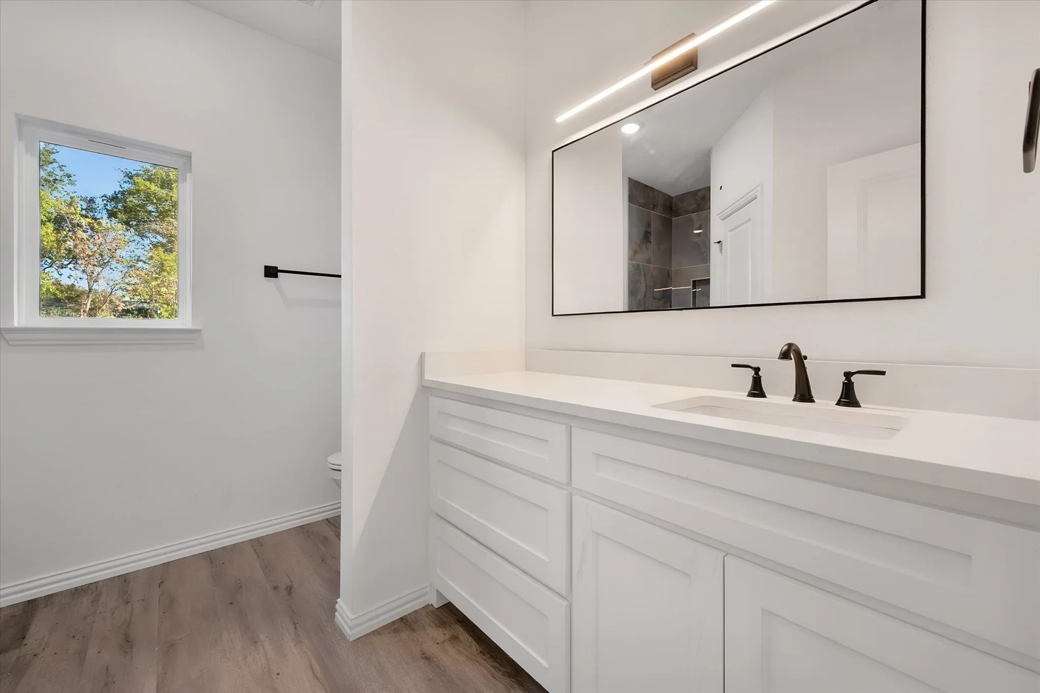 Single Family Residence For Sale in Navarro County , 1100 E Collin Street, Corsicana, Texas 75110, 3 Bedroom, 2 Bathroom, Garage spaces, 1,511 Sqft, built in 2026, mls#21377599, Real Estate Agent in Corsicana, Homes For Sale in Navarro county, Homes For Sale in Corsicana, Realtor in Corsicana Texas, Real Estate Brokerage Independent Realty Texas, Luminita Cordes Realtor