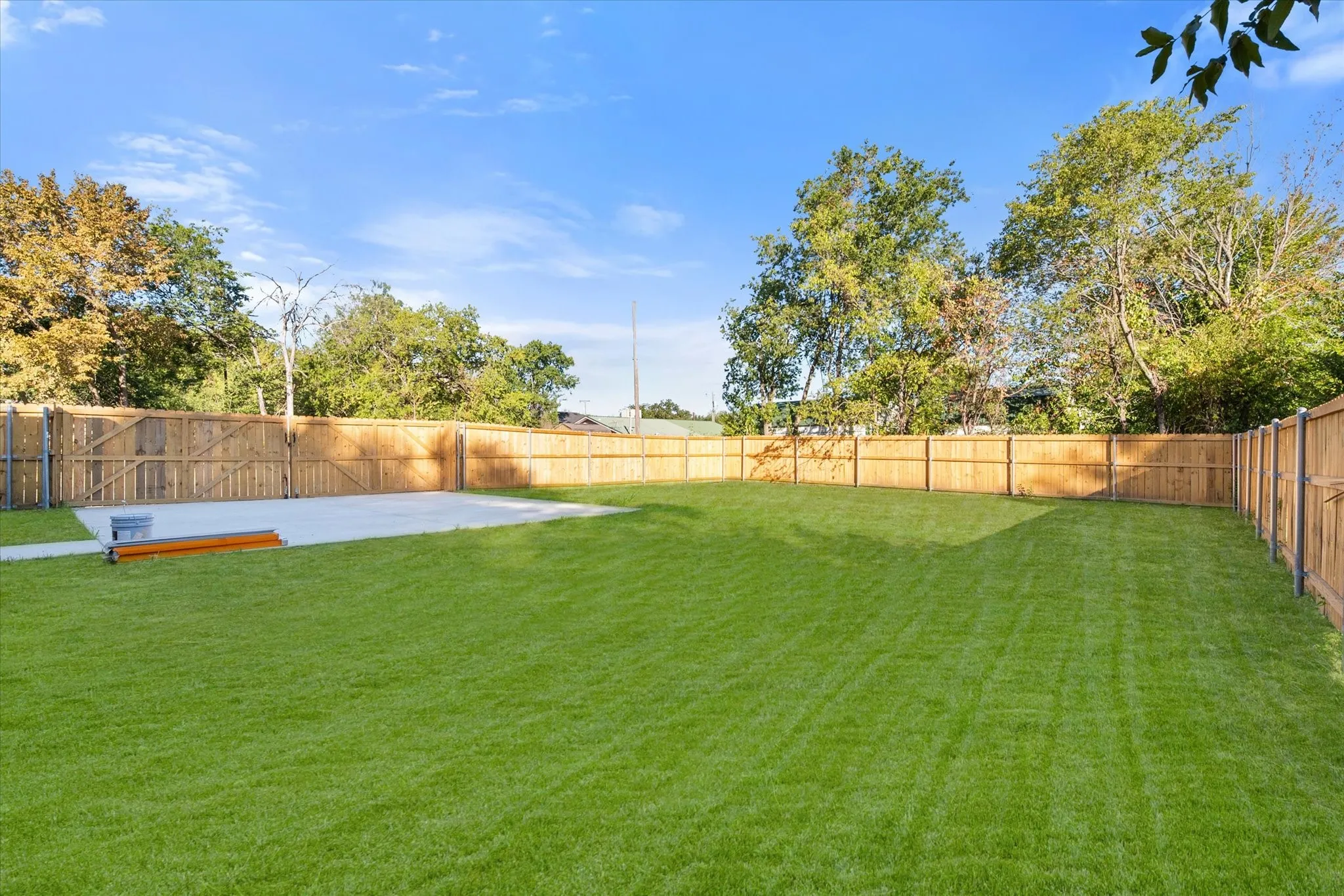 Single Family Residence For Sale in Navarro County , 1100 E Collin Street, Corsicana, Texas 75110, 3 Bedroom, 2 Bathroom, Garage spaces, 1,511 Sqft, built in 2026, mls#21377599, Real Estate Agent in Corsicana, Homes For Sale in Navarro county, Homes For Sale in Corsicana, Realtor in Corsicana Texas, Real Estate Brokerage Independent Realty Texas, Luminita Cordes Realtor