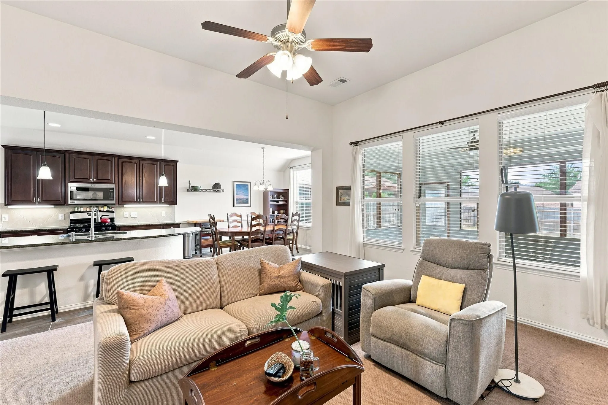 Single Family Residence For Sale in Tarrant County , 9200 Comanche Ridge Drive, Fort Worth, Texas 76131, 3 Bedroom, 2 Bathroom, 2 Garage spaces, 1,631 Sqft, built in 2011, mls#21373160, Real Estate Agent in Fort Worth, Homes For Sale in Tarrant county, Homes For Sale in Fort Worth, Realtor in Fort Worth Texas, Real Estate Brokerage Independent Realty Texas, Luminita Cordes Realtor