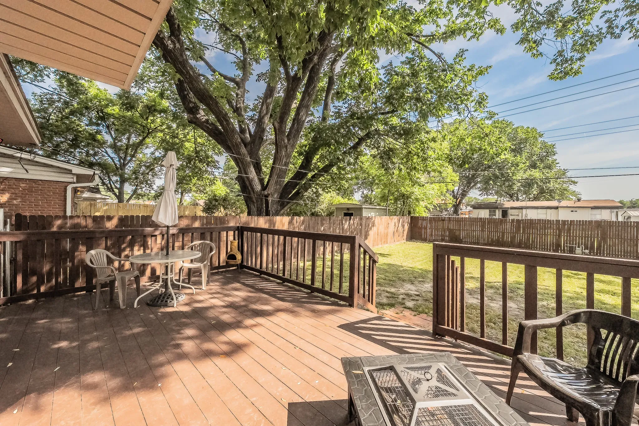 Single Family Residence For Sale in Dallas County , 10866 Cassandra Way, Dallas, Texas 75228, 3 Bedroom, 2 Bathroom, Garage spaces, 1,440 Sqft, built in 1955, mls#21378289, Real Estate Agent in Dallas, Homes For Sale in Dallas county, Homes For Sale in Dallas, Realtor in Dallas Texas, Real Estate Brokerage Independent Realty Texas, Luminita Cordes Realtor