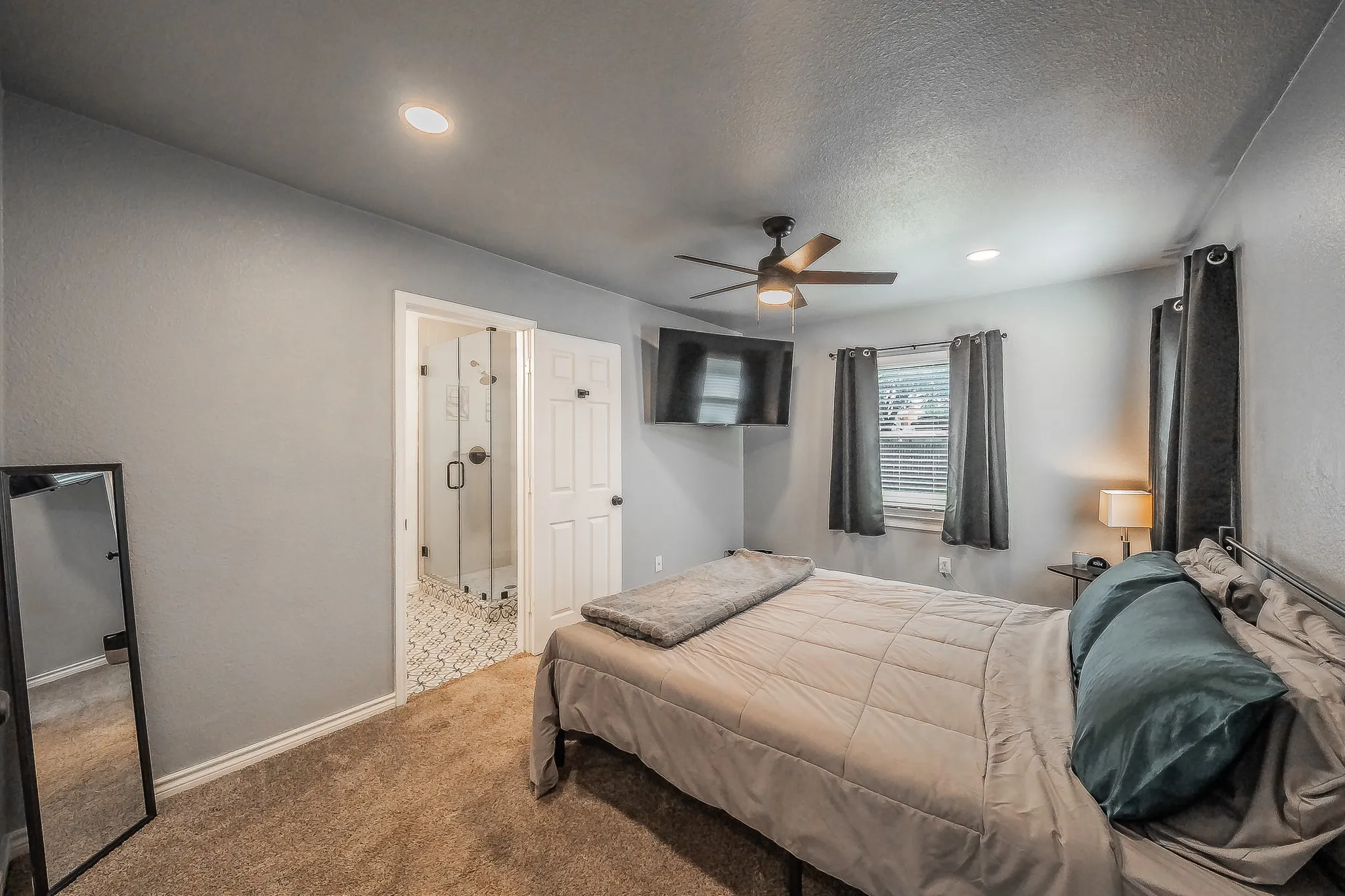 Single Family Residence For Sale in Dallas County , 10866 Cassandra Way, Dallas, Texas 75228, 3 Bedroom, 2 Bathroom, Garage spaces, 1,440 Sqft, built in 1955, mls#21378289, Real Estate Agent in Dallas, Homes For Sale in Dallas county, Homes For Sale in Dallas, Realtor in Dallas Texas, Real Estate Brokerage Independent Realty Texas, Luminita Cordes Realtor
