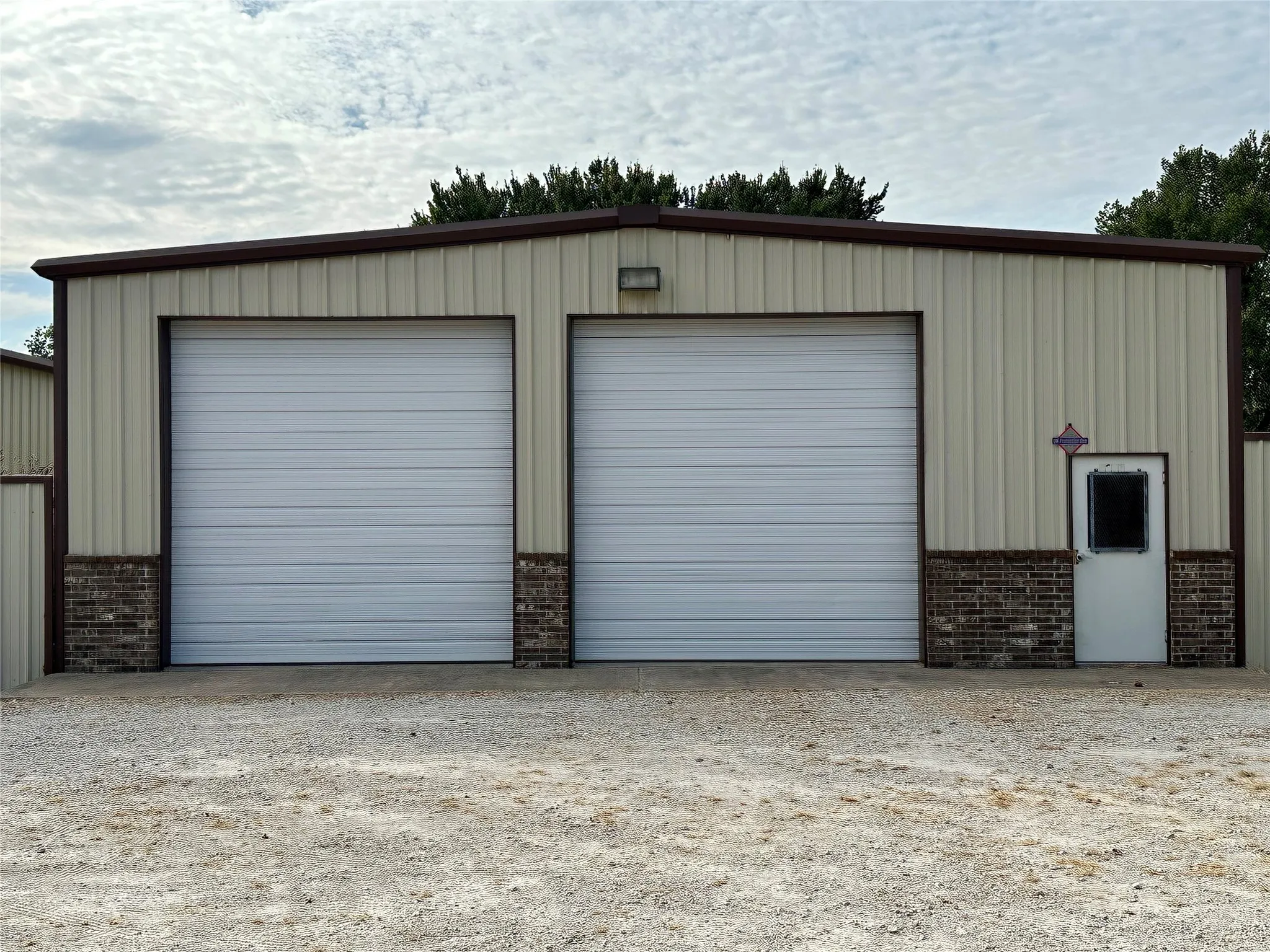 Warehouse For Rent in Hood County , 4059 Rhea Road, Granbury, Texas 76049, 0, 0, Garage spaces, 0 Sqft, built in 2008, mls#21378173, Real Estate Agent in Granbury, Homes For Rent in Hood county, Homes For Rent in Granbury, Realtor in Granbury Texas, Real Estate Brokerage Independent Realty Texas, Luminita Cordes Realtor