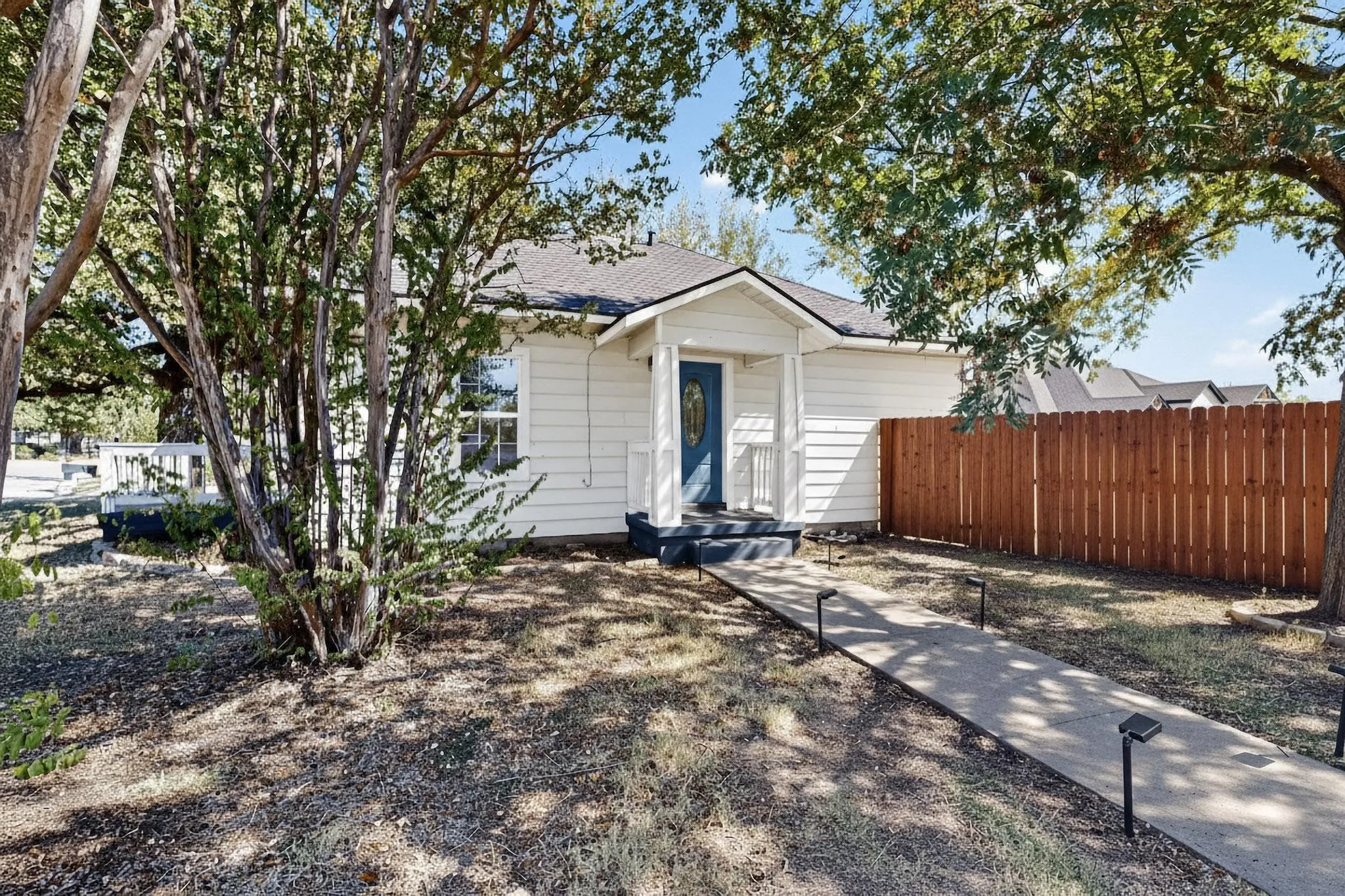 Single Family Residence For Sale in Parker County , 1116 Franklin Street, Weatherford, Texas 76086, 2 Bedroom, 2 Bathroom, Garage spaces, 1,062 Sqft, built in 0, mls#21377313, Real Estate Agent in Weatherford, Homes For Sale in Parker county, Homes For Sale in Weatherford, Realtor in Weatherford Texas, Real Estate Brokerage Independent Realty Texas, Luminita Cordes Realtor