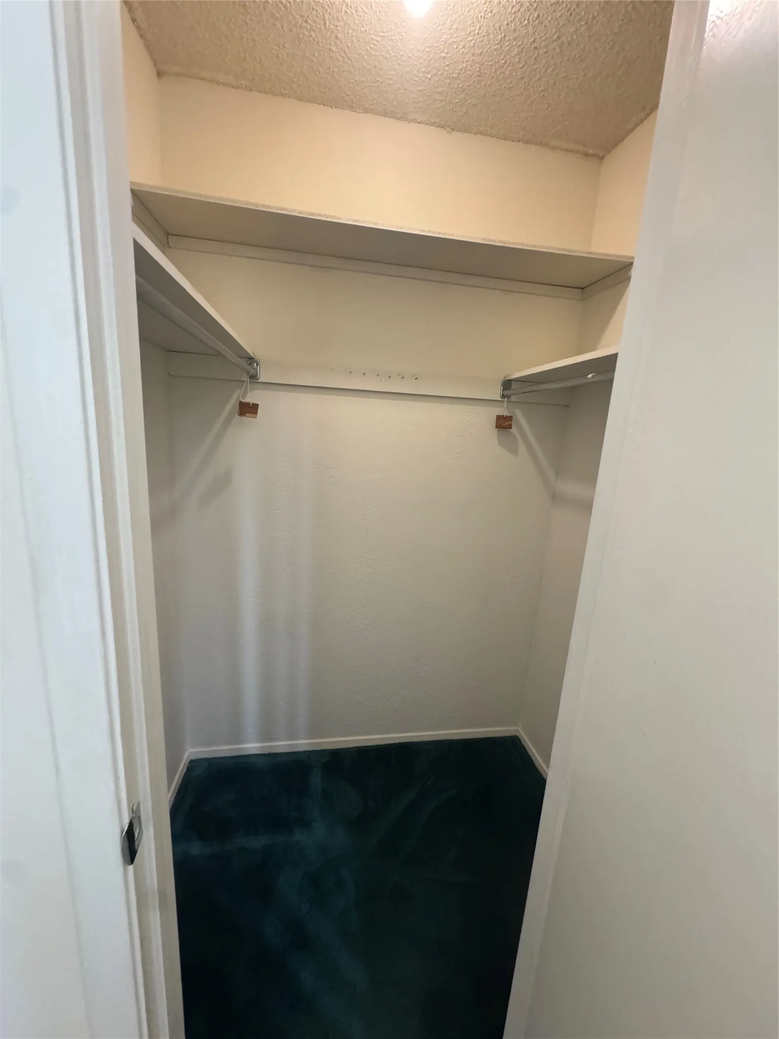 Single Family Residence For Rent in Taylor County , 5009 Patsye Ann Cove, Abilene, Texas 79606, 3 Bedroom, 2 Bathroom, 2 Garage spaces, 1,888 Sqft, built in 1982, mls#21378084, Real Estate Agent in Abilene, Homes For Rent in Taylor county, Homes For Rent in Abilene, Realtor in Abilene Texas, Real Estate Brokerage Independent Realty Texas, Luminita Cordes Realtor