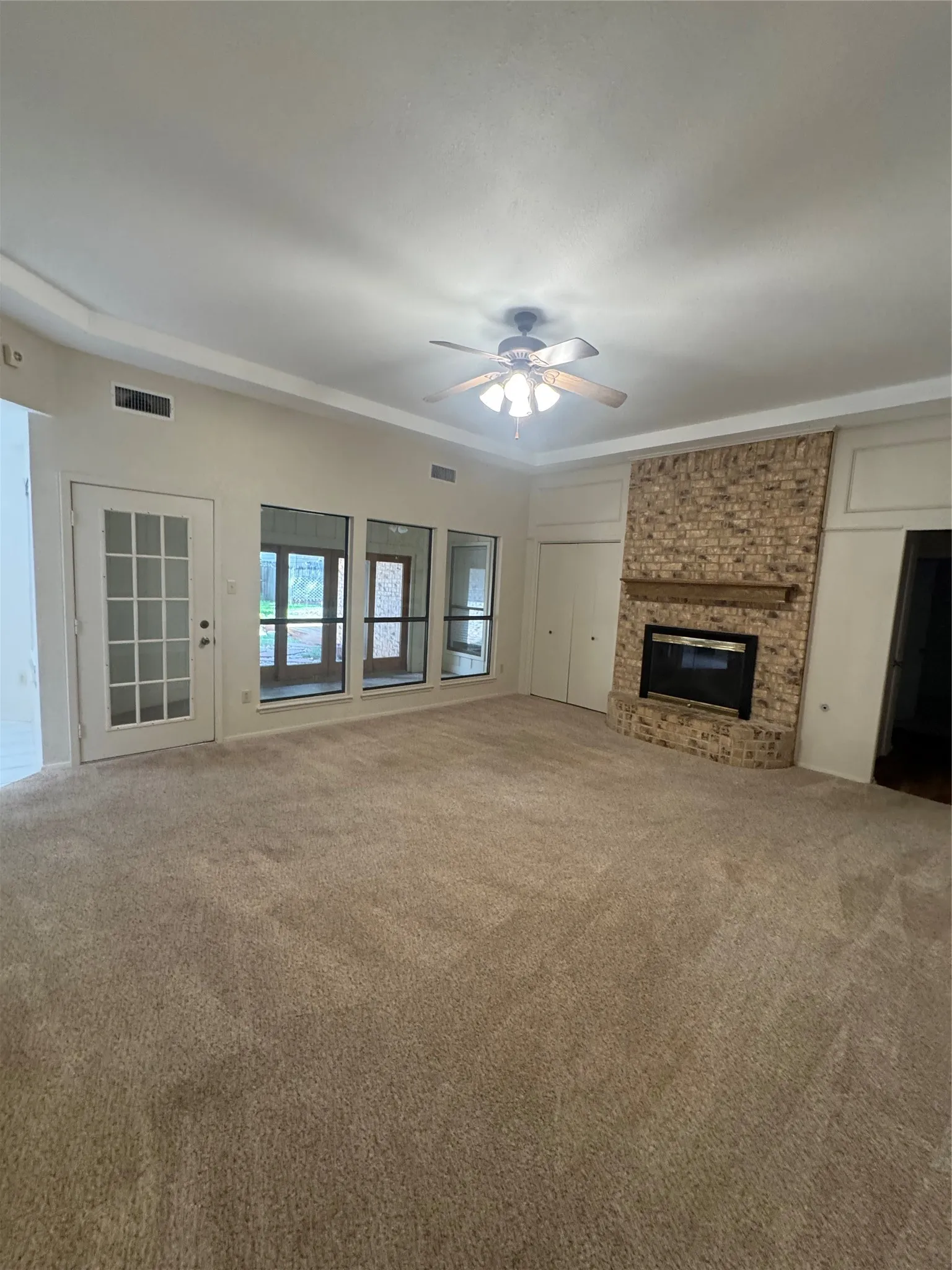Single Family Residence For Rent in Taylor County , 5009 Patsye Ann Cove, Abilene, Texas 79606, 3 Bedroom, 2 Bathroom, 2 Garage spaces, 1,888 Sqft, built in 1982, mls#21378084, Real Estate Agent in Abilene, Homes For Rent in Taylor county, Homes For Rent in Abilene, Realtor in Abilene Texas, Real Estate Brokerage Independent Realty Texas, Luminita Cordes Realtor