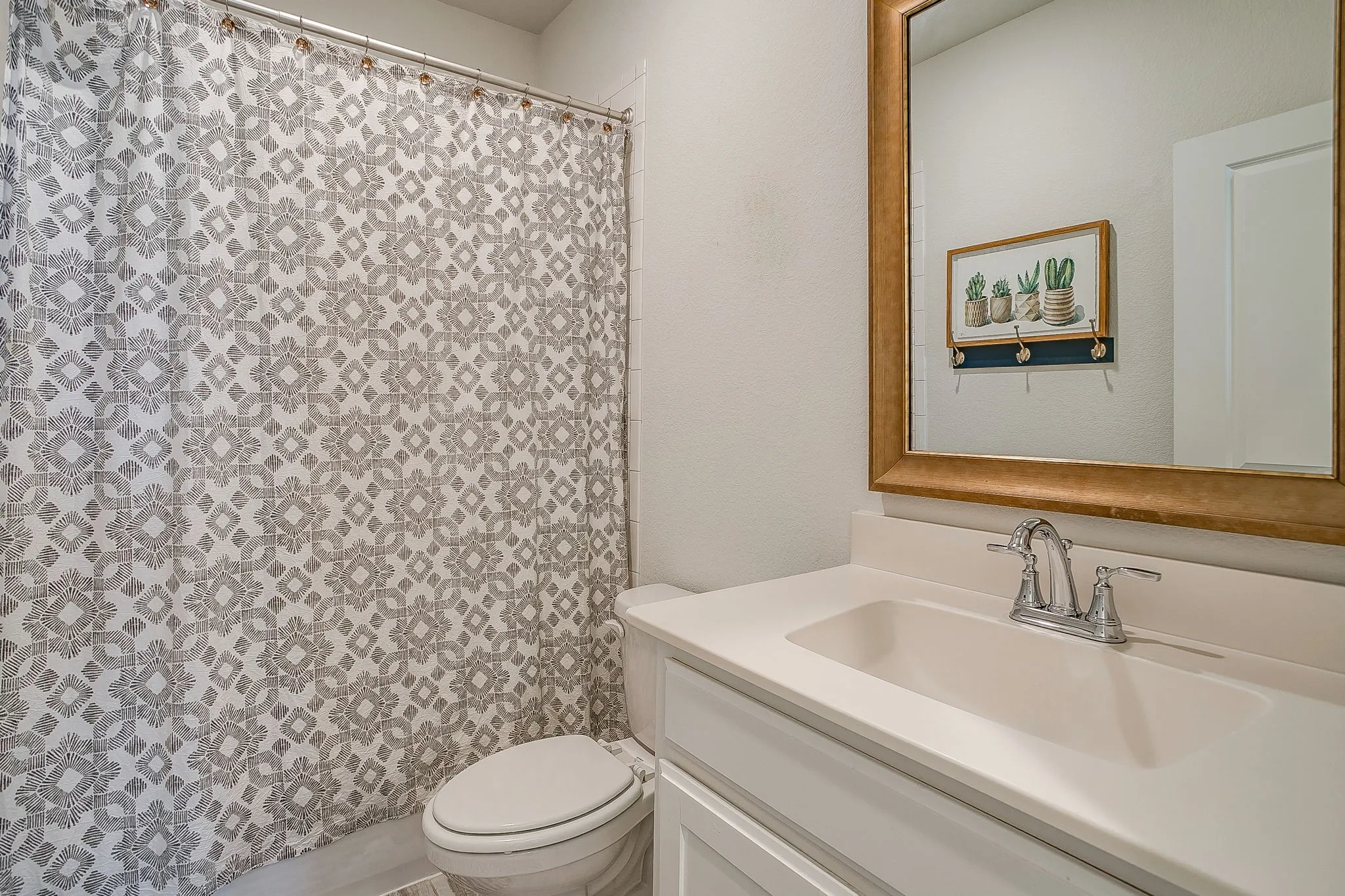 Single Family Residence For Sale in Tarrant County , 5200 Sonata Trail, Fort Worth, Texas 76126, 3 Bedroom, 3 Bathroom, 2 Garage spaces, 2,292 Sqft, built in 2019, mls#21378190, Real Estate Agent in Fort Worth, Homes For Sale in Tarrant county, Homes For Sale in Fort Worth, Realtor in Fort Worth Texas, Real Estate Brokerage Independent Realty Texas, Luminita Cordes Realtor