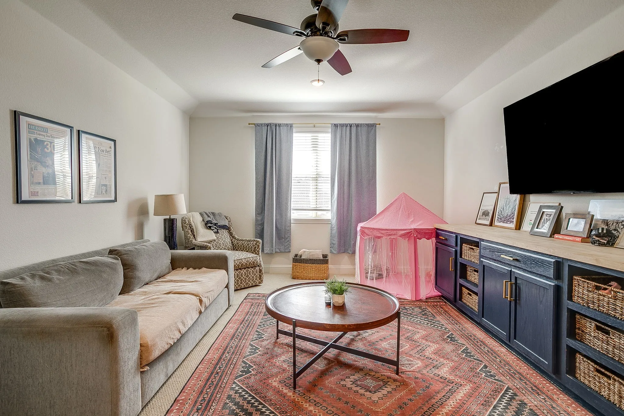 Single Family Residence For Sale in Tarrant County , 5200 Sonata Trail, Fort Worth, Texas 76126, 3 Bedroom, 3 Bathroom, 2 Garage spaces, 2,292 Sqft, built in 2019, mls#21378190, Real Estate Agent in Fort Worth, Homes For Sale in Tarrant county, Homes For Sale in Fort Worth, Realtor in Fort Worth Texas, Real Estate Brokerage Independent Realty Texas, Luminita Cordes Realtor