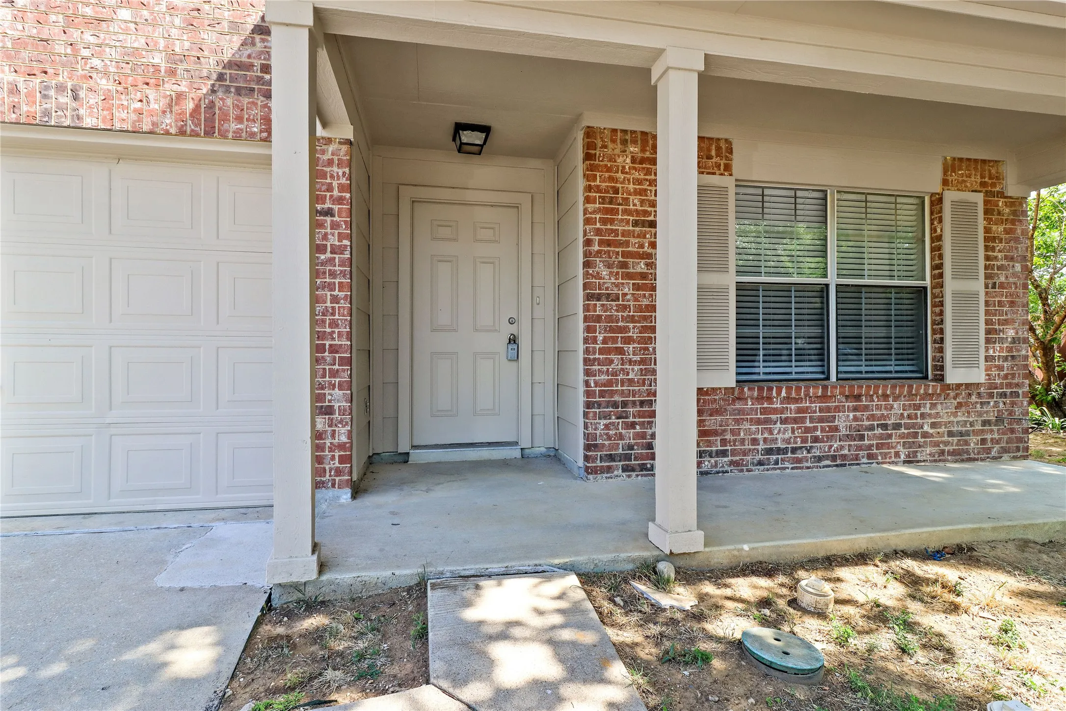 Single Family Residence For Rent in Denton County , 3100 Spenrock Court, Denton, Texas 76210, 4 Bedroom, 3 Bathroom, 2 Garage spaces, 2,460 Sqft, built in 2000, mls#21378299, Real Estate Agent in Denton, Homes For Rent in Denton county, Homes For Rent in Denton, Realtor in Denton Texas, Real Estate Brokerage Independent Realty Texas, Luminita Cordes Realtor