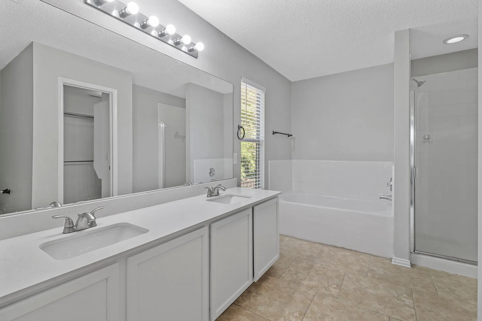 Single Family Residence For Rent in Denton County , 3100 Spenrock Court, Denton, Texas 76210, 4 Bedroom, 3 Bathroom, 2 Garage spaces, 2,460 Sqft, built in 2000, mls#21378299, Real Estate Agent in Denton, Homes For Rent in Denton county, Homes For Rent in Denton, Realtor in Denton Texas, Real Estate Brokerage Independent Realty Texas, Luminita Cordes Realtor
