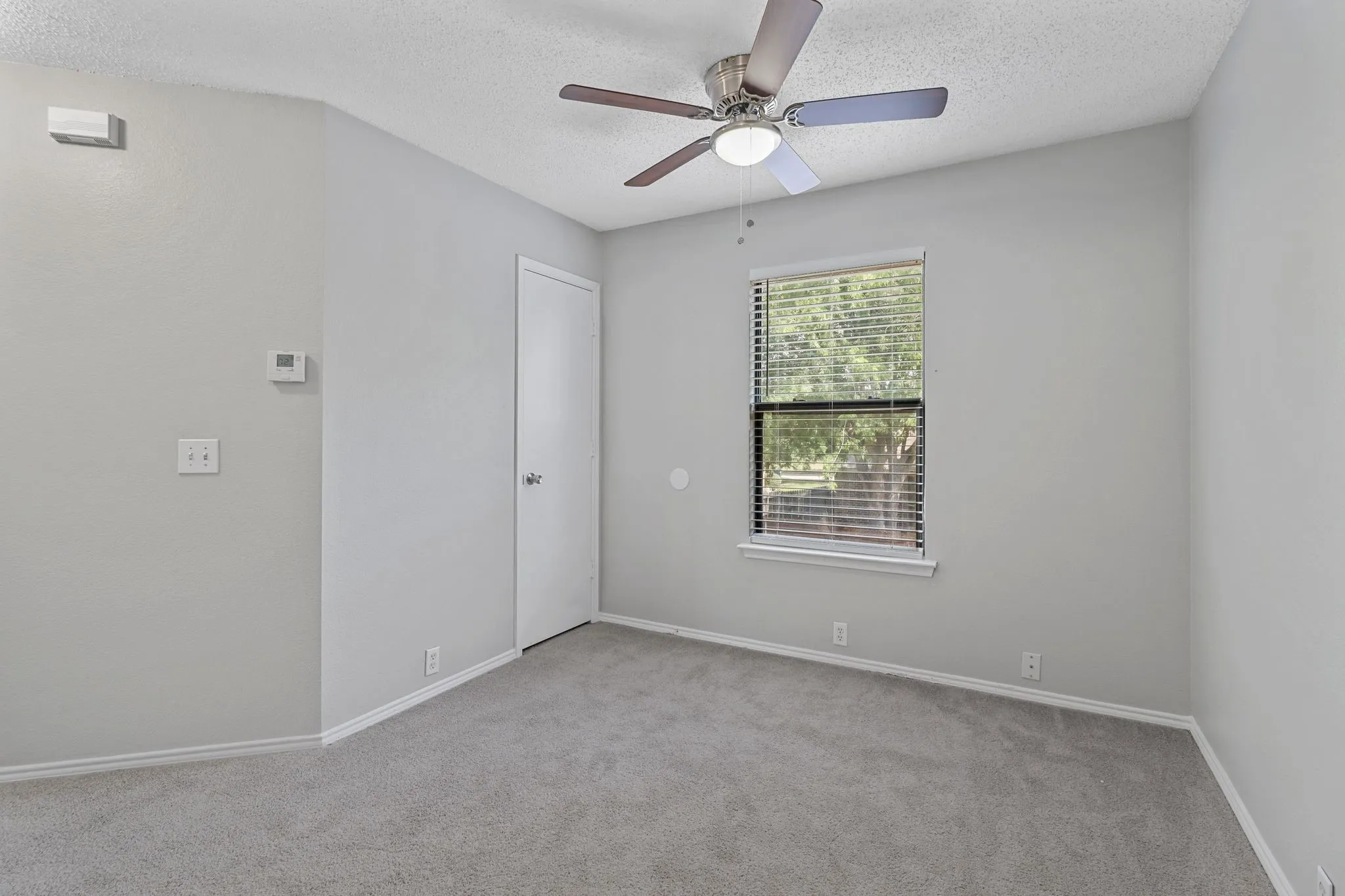 Single Family Residence For Rent in Denton County , 3100 Spenrock Court, Denton, Texas 76210, 4 Bedroom, 3 Bathroom, 2 Garage spaces, 2,460 Sqft, built in 2000, mls#21378299, Real Estate Agent in Denton, Homes For Rent in Denton county, Homes For Rent in Denton, Realtor in Denton Texas, Real Estate Brokerage Independent Realty Texas, Luminita Cordes Realtor