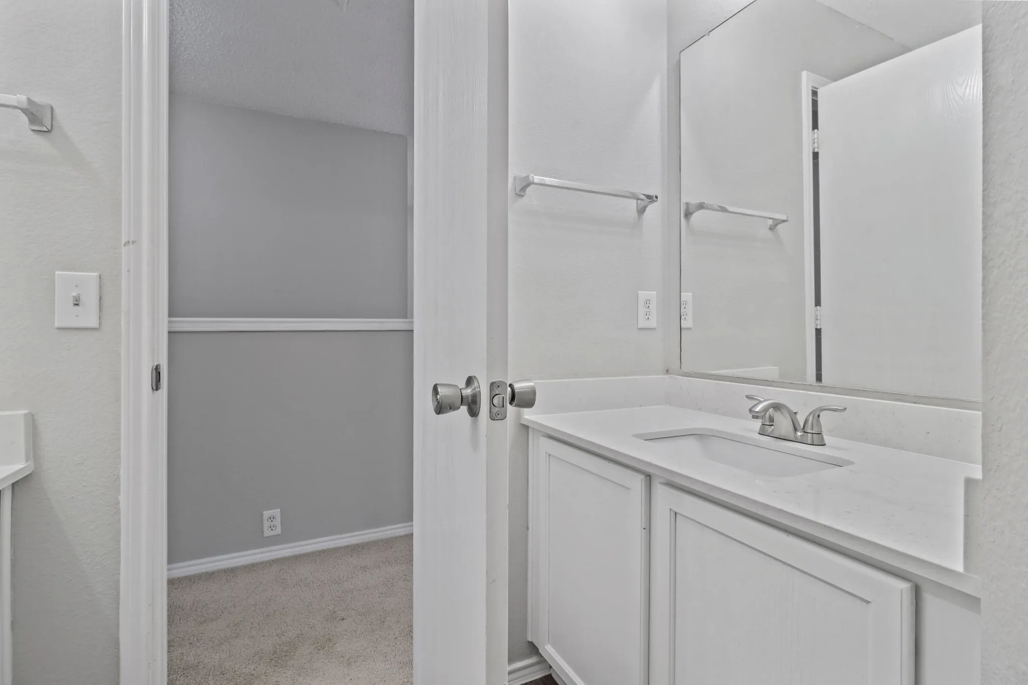 Single Family Residence For Rent in Denton County , 3100 Spenrock Court, Denton, Texas 76210, 4 Bedroom, 3 Bathroom, 2 Garage spaces, 2,460 Sqft, built in 2000, mls#21378299, Real Estate Agent in Denton, Homes For Rent in Denton county, Homes For Rent in Denton, Realtor in Denton Texas, Real Estate Brokerage Independent Realty Texas, Luminita Cordes Realtor