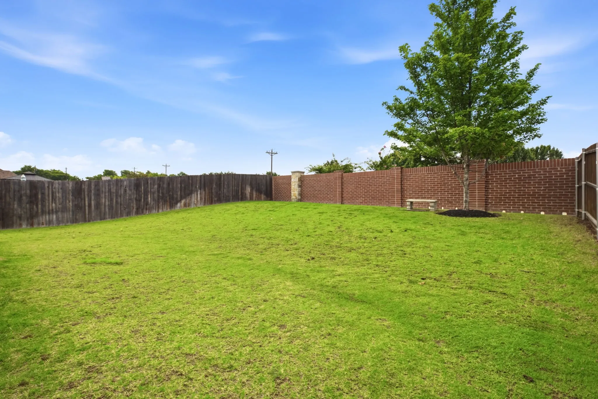 Single Family Residence For Rent in Collin County , 2115 Victoria Lane, Princeton, Texas 75407, 4 Bedroom, 2 Bathroom, 2 Garage spaces, 1,964 Sqft, built in 2019, mls#21377928, Real Estate Agent in Princeton, Homes For Rent in Collin county, Homes For Rent in Princeton, Realtor in Princeton Texas, Real Estate Brokerage Independent Realty Texas, Luminita Cordes Realtor