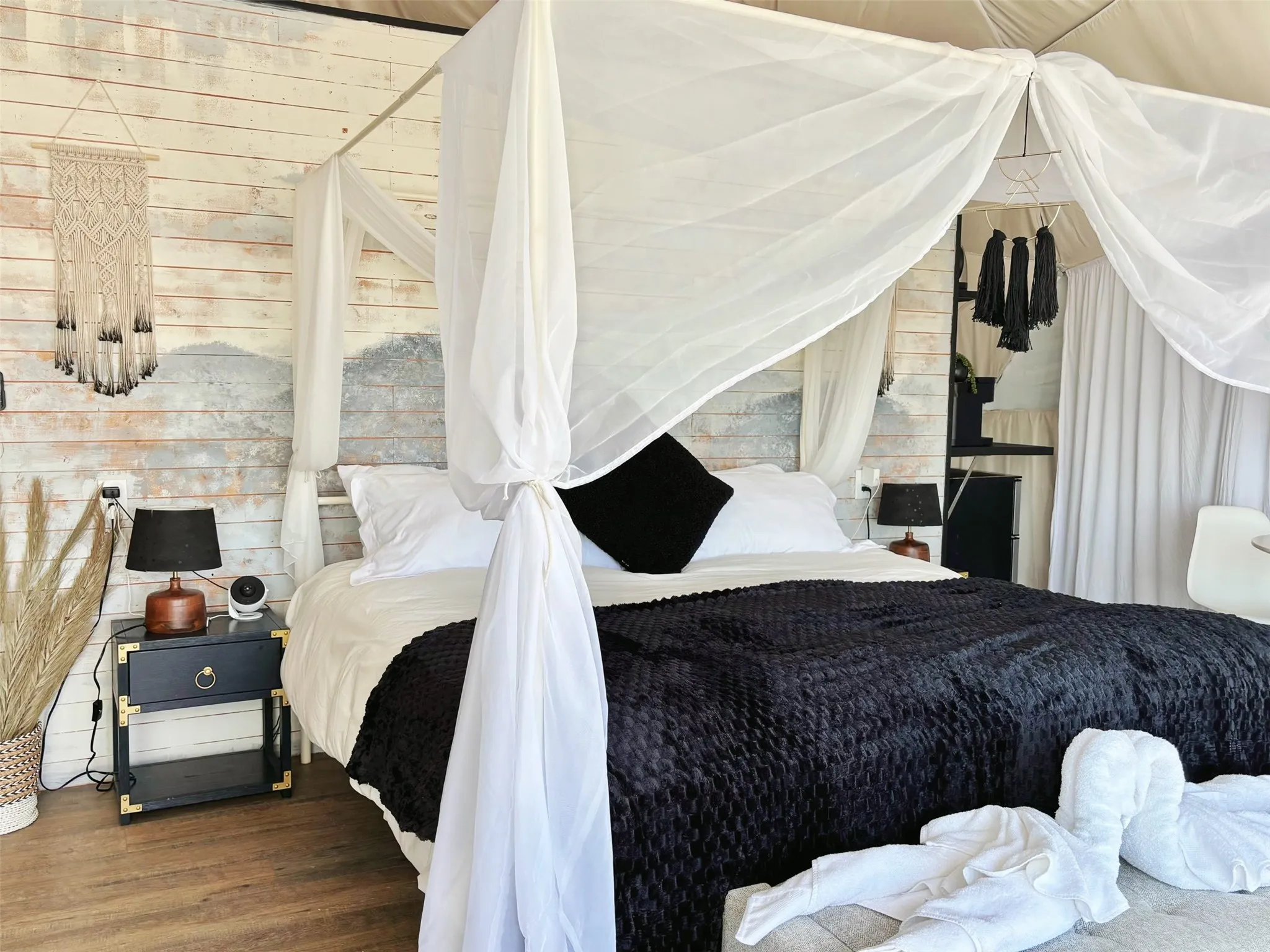 Ranch For Sale in Burnet County , 8209 County Rd 340, Marble Falls, Texas 78654, 0, 0, Garage spaces, 0 Sqft, built in 2022, mls#21378303, Real Estate Agent in Marble Falls, Homes For Sale in Burnet county, Homes For Sale in Marble Falls, Realtor in Marble Falls Texas, Real Estate Brokerage Independent Realty Texas, Luminita Cordes Realtor