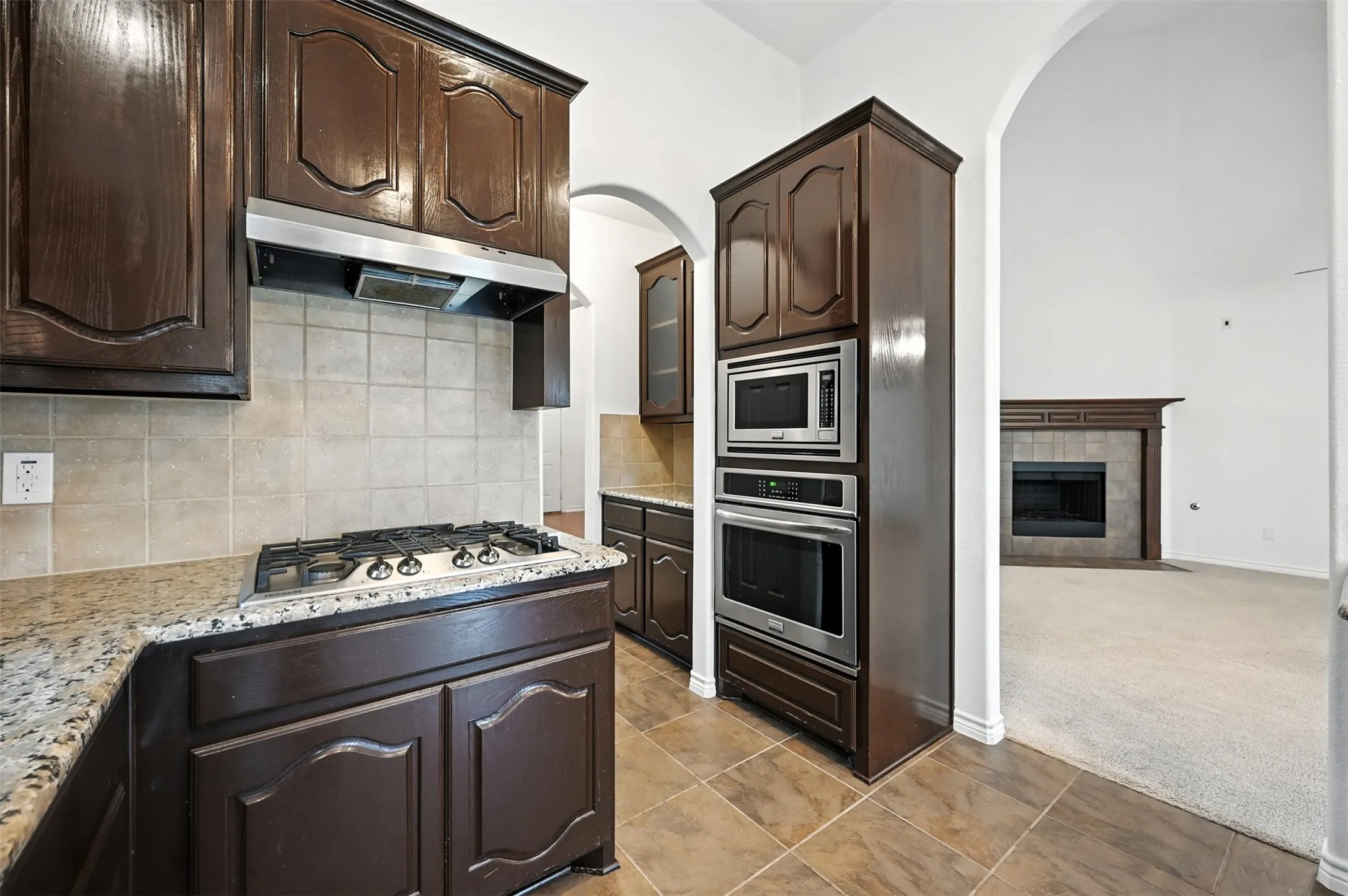 Single Family Residence For Rent in Tarrant County , 8549 Meadow Sweet Lane, Fort Worth, Texas 76123, 5 Bedroom, 3 Bathroom, 2 Garage spaces, 2,776 Sqft, built in 2011, mls#21378304, Real Estate Agent in Fort Worth, Homes For Rent in Tarrant county, Homes For Rent in Fort Worth, Realtor in Fort Worth Texas, Real Estate Brokerage Independent Realty Texas, Luminita Cordes Realtor