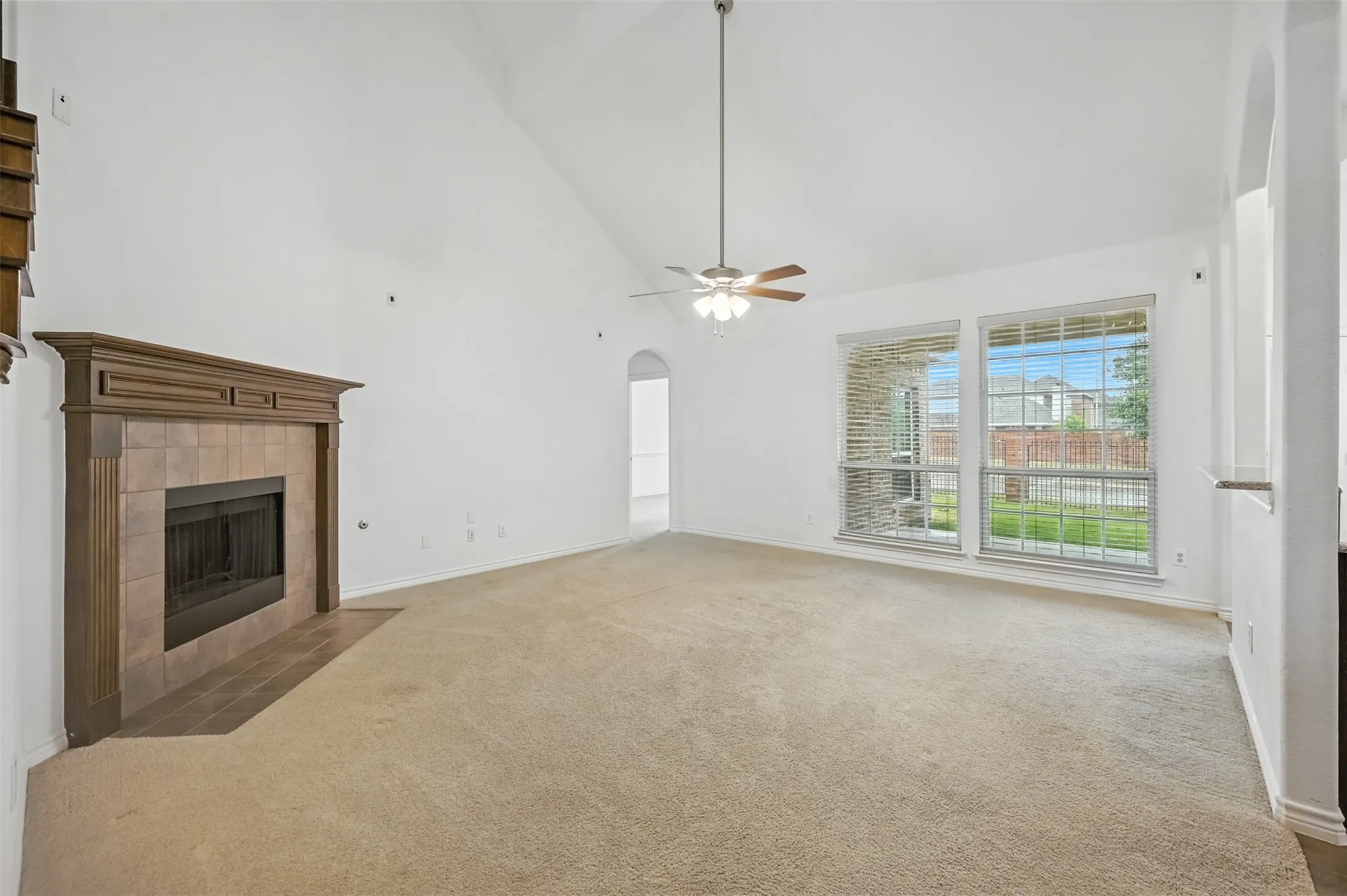 Single Family Residence For Rent in Tarrant County , 8549 Meadow Sweet Lane, Fort Worth, Texas 76123, 5 Bedroom, 3 Bathroom, 2 Garage spaces, 2,776 Sqft, built in 2011, mls#21378304, Real Estate Agent in Fort Worth, Homes For Rent in Tarrant county, Homes For Rent in Fort Worth, Realtor in Fort Worth Texas, Real Estate Brokerage Independent Realty Texas, Luminita Cordes Realtor