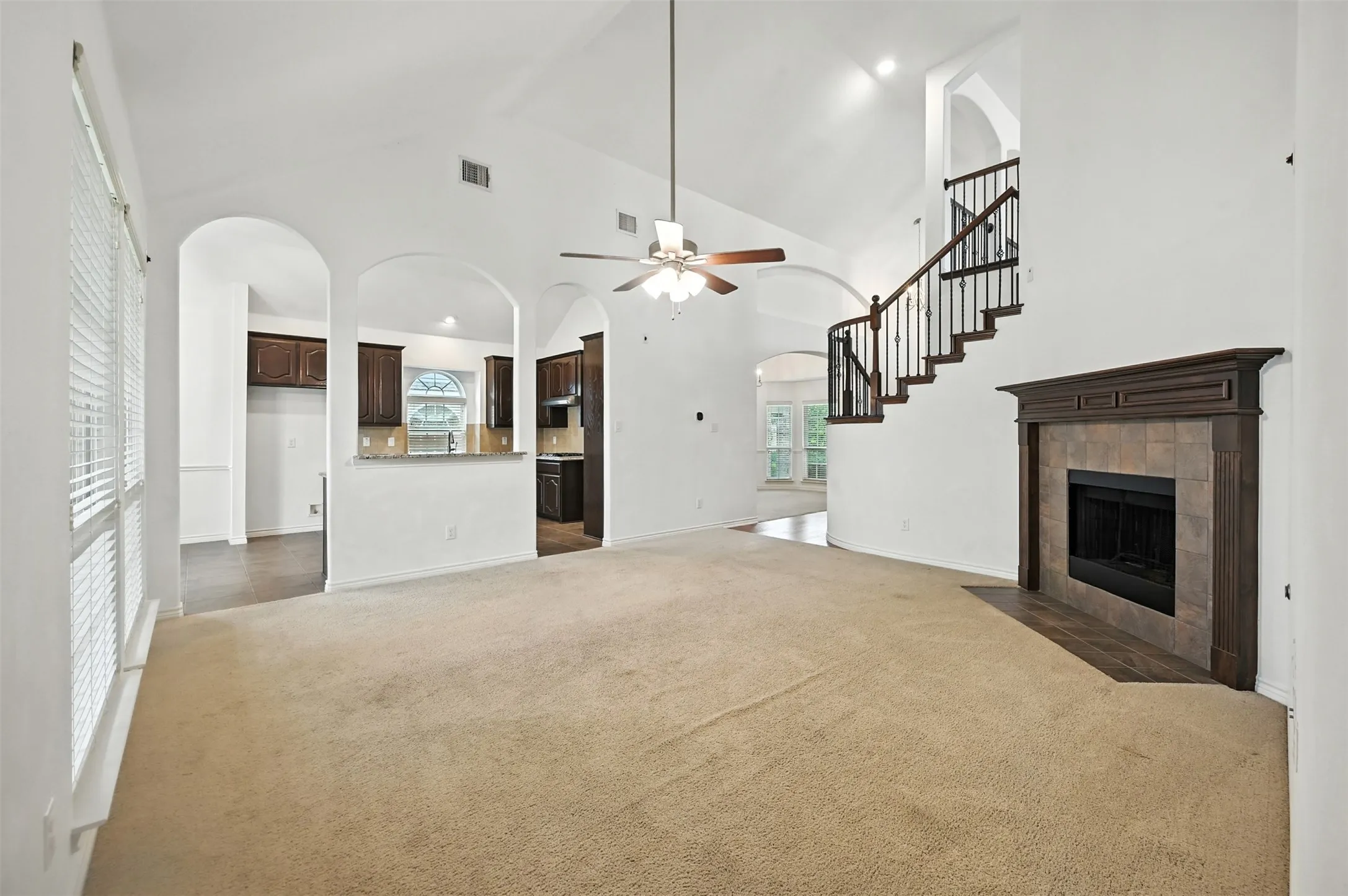 Single Family Residence For Rent in Tarrant County , 8549 Meadow Sweet Lane, Fort Worth, Texas 76123, 5 Bedroom, 3 Bathroom, 2 Garage spaces, 2,776 Sqft, built in 2011, mls#21378304, Real Estate Agent in Fort Worth, Homes For Rent in Tarrant county, Homes For Rent in Fort Worth, Realtor in Fort Worth Texas, Real Estate Brokerage Independent Realty Texas, Luminita Cordes Realtor