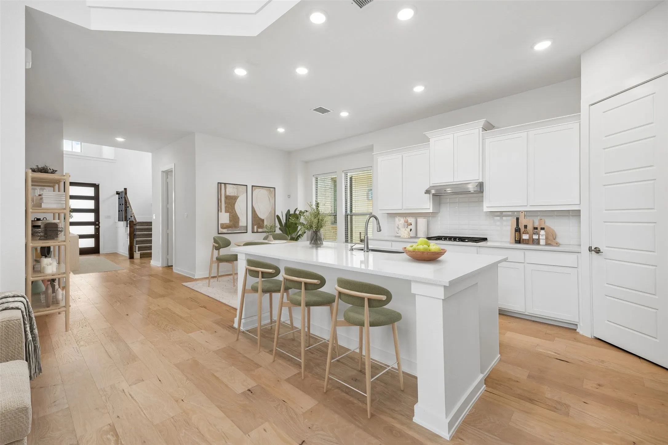 Single Family Residence For Sale in Collin County , 708 Kendall Lane, Celina, Texas 75009, 3 Bedroom, 3 Bathroom, 2 Garage spaces, 2,390 Sqft, built in 2024, mls#21377093, Real Estate Agent in Celina, Homes For Sale in Collin county, Homes For Sale in Celina, Realtor in Celina Texas, Real Estate Brokerage Independent Realty Texas, Luminita Cordes Realtor