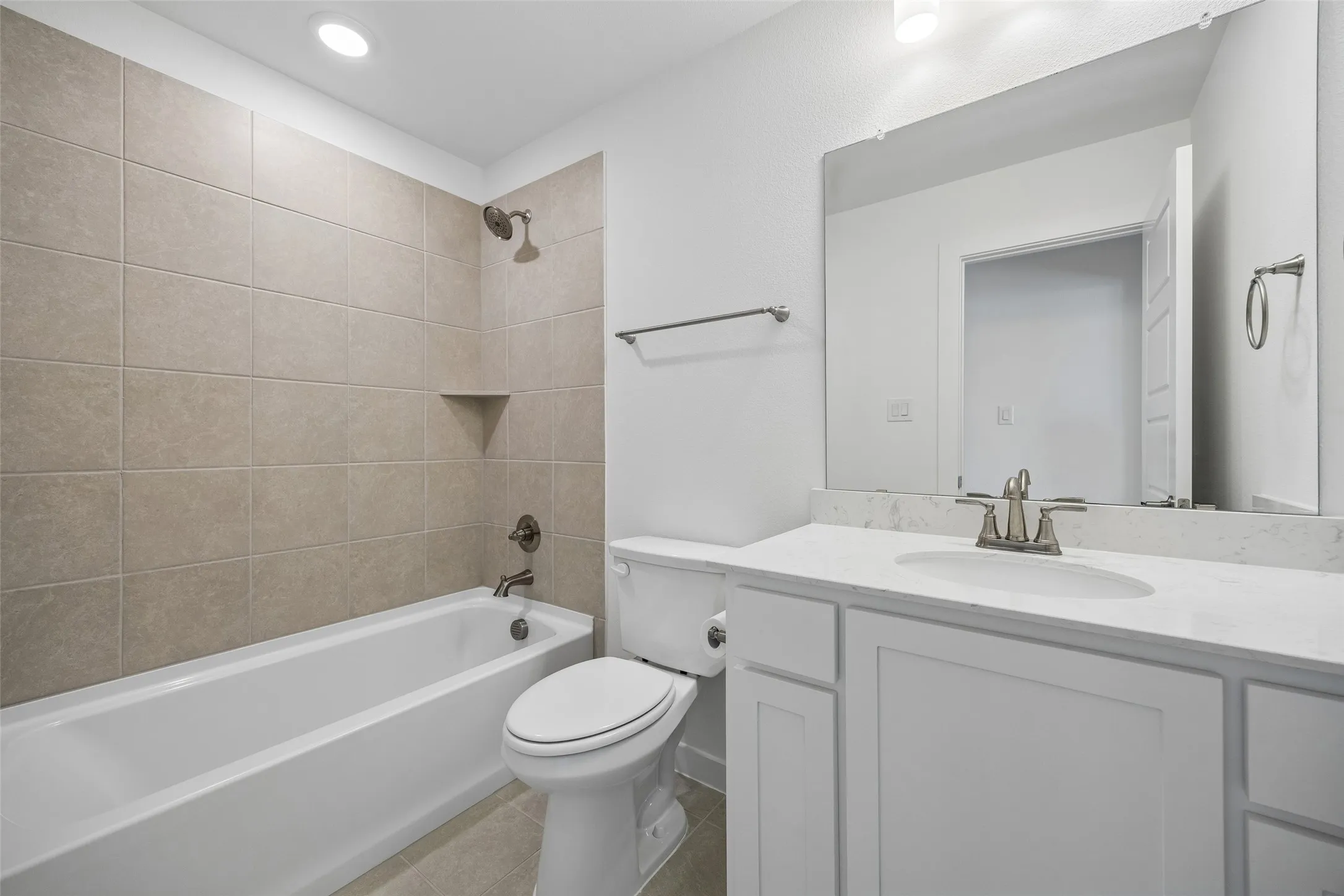 Single Family Residence For Sale in Collin County , 708 Kendall Lane, Celina, Texas 75009, 3 Bedroom, 3 Bathroom, 2 Garage spaces, 2,390 Sqft, built in 2024, mls#21377093, Real Estate Agent in Celina, Homes For Sale in Collin county, Homes For Sale in Celina, Realtor in Celina Texas, Real Estate Brokerage Independent Realty Texas, Luminita Cordes Realtor