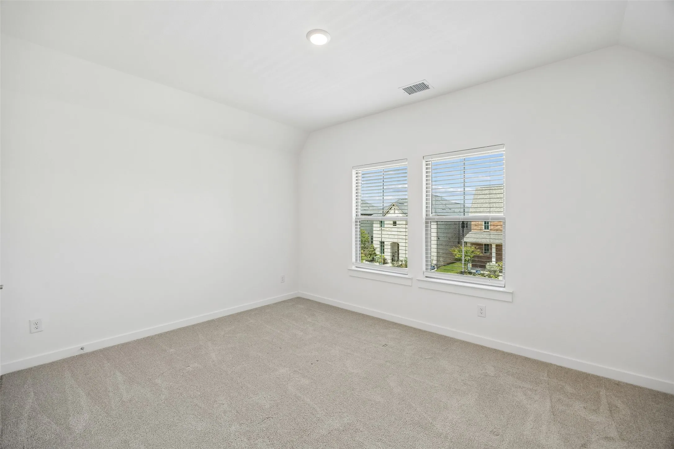 Single Family Residence For Sale in Collin County , 708 Kendall Lane, Celina, Texas 75009, 3 Bedroom, 3 Bathroom, 2 Garage spaces, 2,390 Sqft, built in 2024, mls#21377093, Real Estate Agent in Celina, Homes For Sale in Collin county, Homes For Sale in Celina, Realtor in Celina Texas, Real Estate Brokerage Independent Realty Texas, Luminita Cordes Realtor