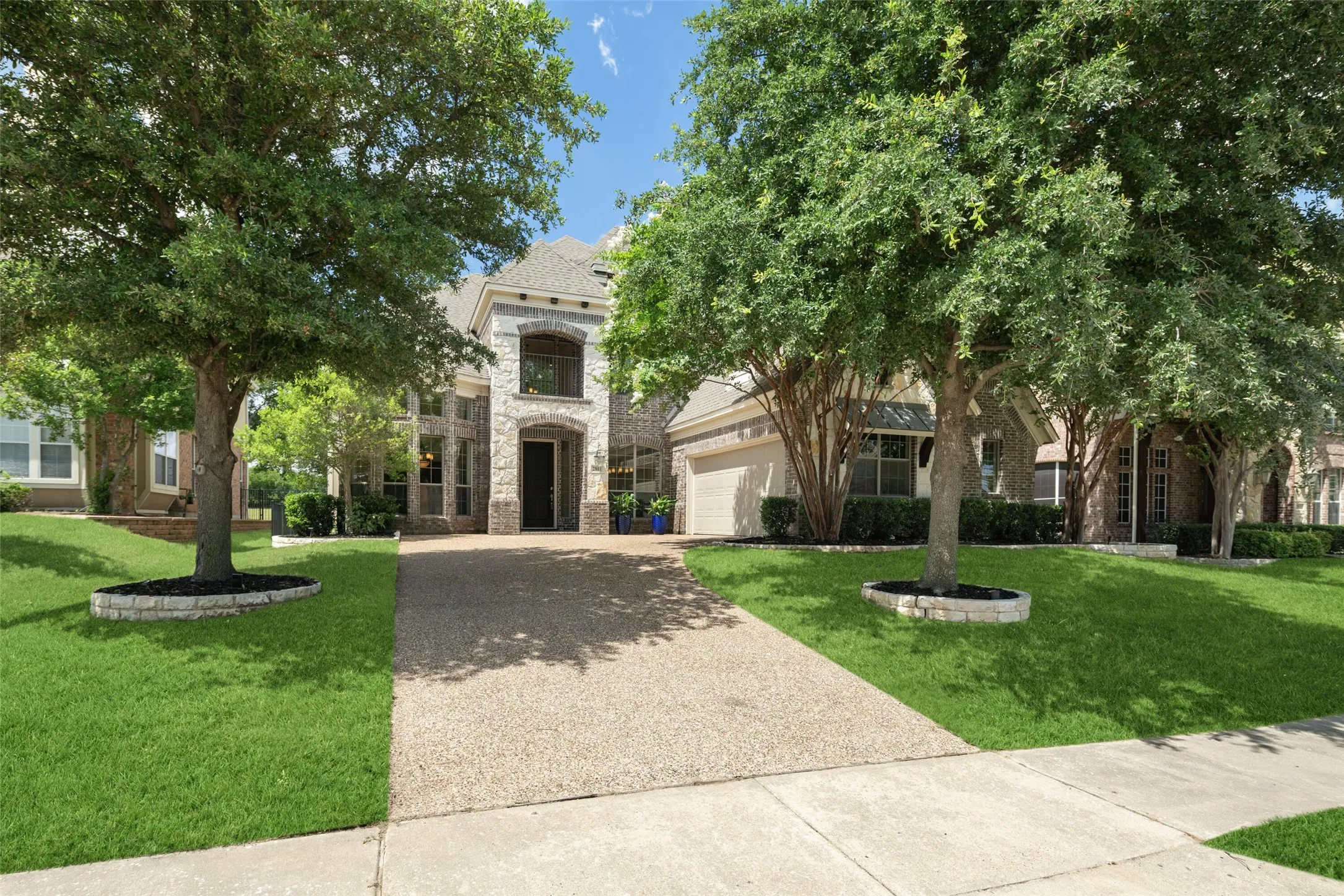 Single Family Residence For Sale in Collin County , 2801 Meadow Ridge Drive, Prosper, Texas 75078, 5 Bedroom, 4 Bathroom, 2 Garage spaces, 3,941 Sqft, built in 2010, mls#21378308, Real Estate Agent in Prosper, Homes For Sale in Collin county, Homes For Sale in Prosper, Realtor in Prosper Texas, Real Estate Brokerage Independent Realty Texas, Luminita Cordes Realtor