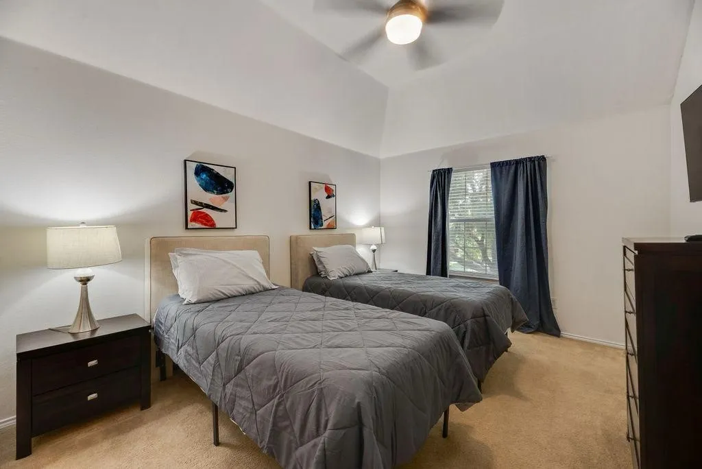 Single Family Residence For Sale in Denton County , 13714 Fall Harvest Drive, Frisco, Texas 75033, 4 Bedroom, 5 Bathroom, 2 Garage spaces, 4,115 Sqft, built in 2006, mls#21377488, Real Estate Agent in Frisco, Homes For Sale in Denton county, Homes For Sale in Frisco, Realtor in Frisco Texas, Real Estate Brokerage Independent Realty Texas, Luminita Cordes Realtor