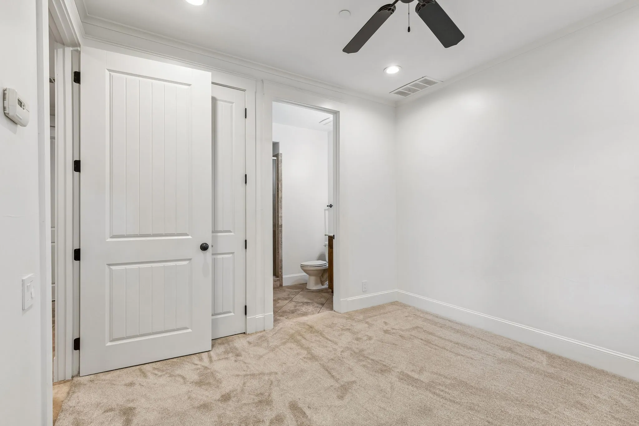 Condominium For Sale in Dallas County , 4406 Bowser Avenue 2, Dallas, Texas 75219, 3 Bedroom, 4 Bathroom, 2 Garage spaces, 1,894 Sqft, built in 2008, mls#21375781, Real Estate Agent in Dallas, Homes For Sale in Dallas county, Homes For Sale in Dallas, Realtor in Dallas Texas, Real Estate Brokerage Independent Realty Texas, Luminita Cordes Realtor