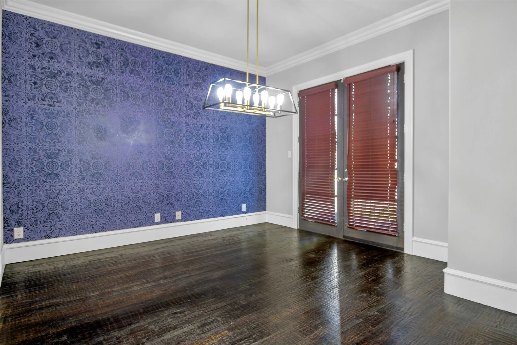 Townhouse For Rent in Dallas County , 857 N Glasgow Drive B, Dallas, Texas 75214, 2 Bedroom, 3 Bathroom, 2 Garage spaces, 2,322 Sqft, built in 2008, mls#21378330, Real Estate Agent in Dallas, Homes For Rent in Dallas county, Homes For Rent in Dallas, Realtor in Dallas Texas, Real Estate Brokerage Independent Realty Texas, Luminita Cordes Realtor