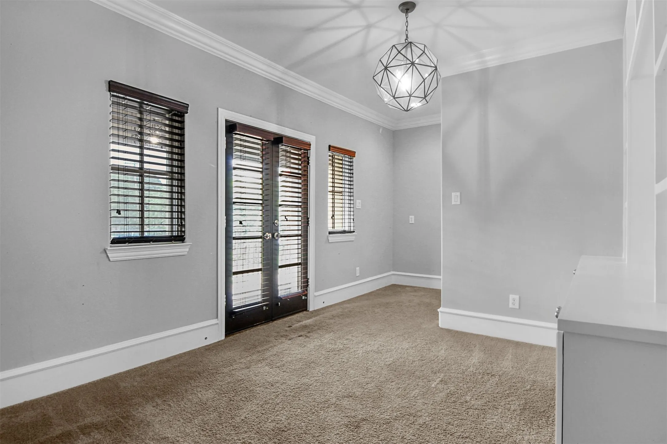 Townhouse For Rent in Dallas County , 857 N Glasgow Drive B, Dallas, Texas 75214, 2 Bedroom, 3 Bathroom, 2 Garage spaces, 2,322 Sqft, built in 2008, mls#21378330, Real Estate Agent in Dallas, Homes For Rent in Dallas county, Homes For Rent in Dallas, Realtor in Dallas Texas, Real Estate Brokerage Independent Realty Texas, Luminita Cordes Realtor