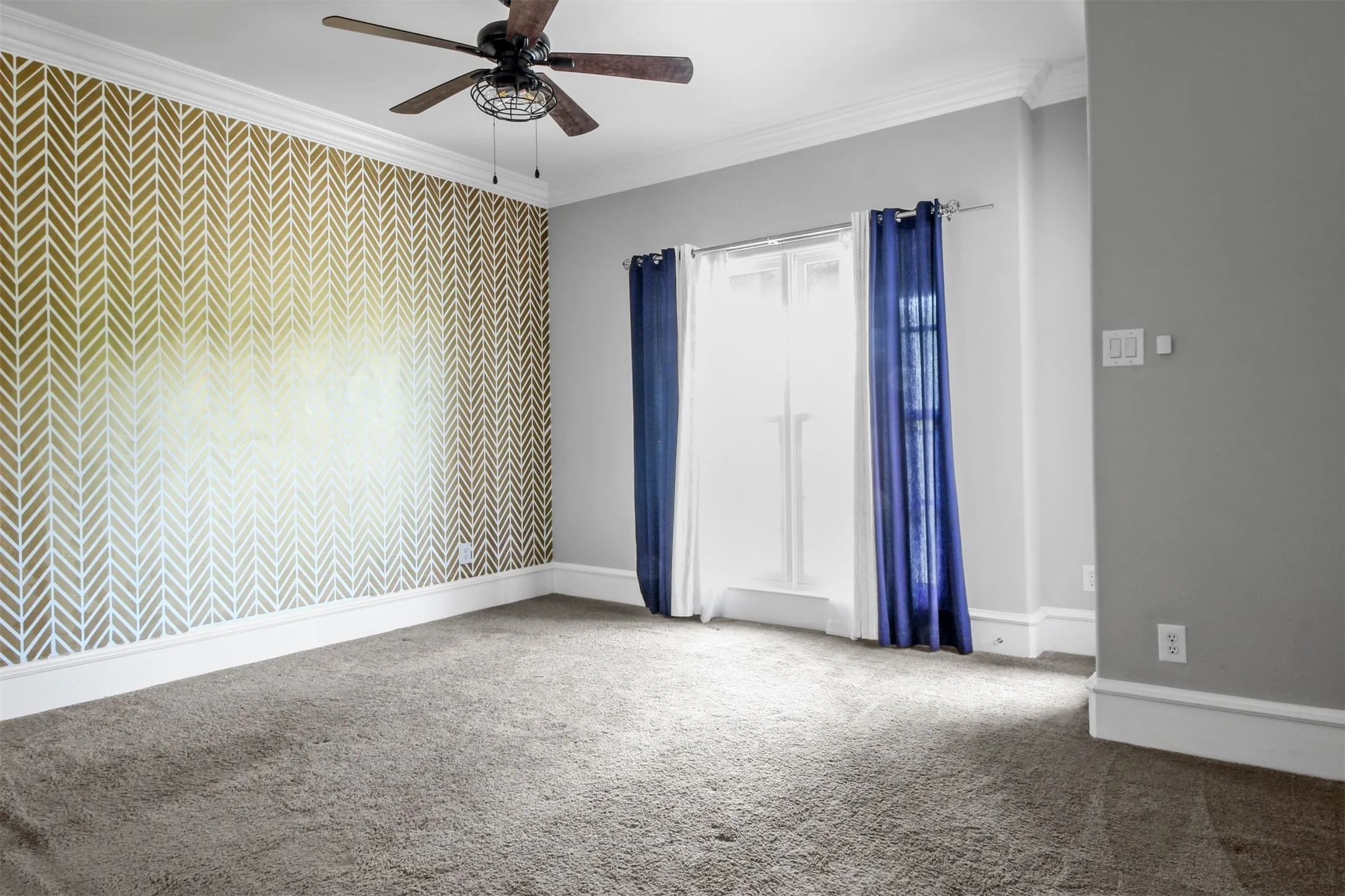 Townhouse For Rent in Dallas County , 857 N Glasgow Drive B, Dallas, Texas 75214, 2 Bedroom, 3 Bathroom, 2 Garage spaces, 2,322 Sqft, built in 2008, mls#21378330, Real Estate Agent in Dallas, Homes For Rent in Dallas county, Homes For Rent in Dallas, Realtor in Dallas Texas, Real Estate Brokerage Independent Realty Texas, Luminita Cordes Realtor
