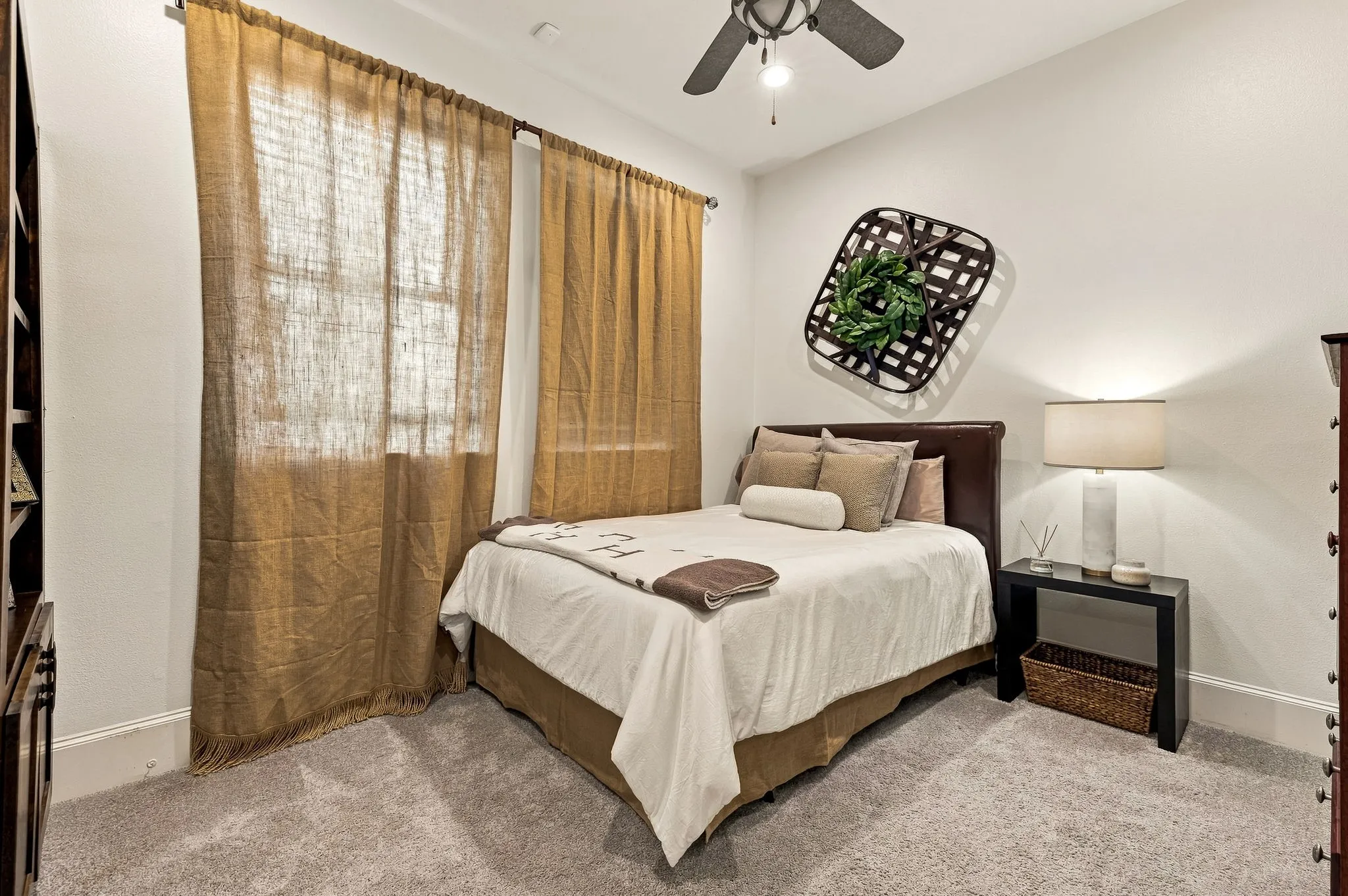 Single Family Residence For Sale in Collin County , 5504 Berks Court, Plano, Texas 75093, 5 Bedroom, 5 Bathroom, 2 Garage spaces, 6,200 Sqft, built in 1999, mls#21371349, Real Estate Agent in Plano, Homes For Sale in Collin county, Homes For Sale in Plano, Realtor in Plano Texas, Real Estate Brokerage Independent Realty Texas, Luminita Cordes Realtor