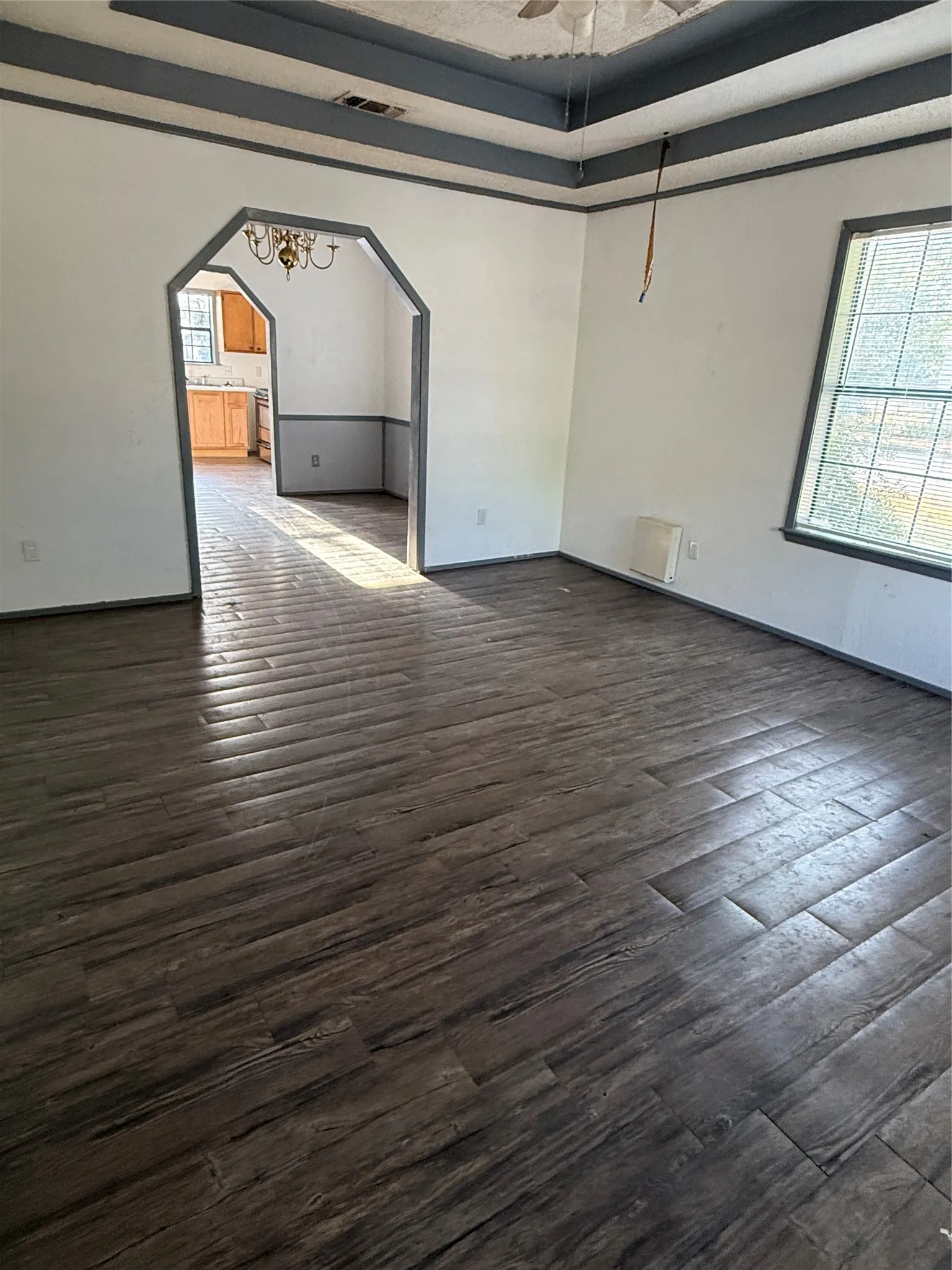 Single Family Residence For Sale in Coleman County , 1115 S Concho Street, Coleman, Texas 76834, 3 Bedroom, 2 Bathroom, 1 Garage spaces, 1,156 Sqft, built in 0, mls#21378335, Real Estate Agent in Coleman, Homes For Sale in Coleman county, Homes For Sale in Coleman, Realtor in Coleman Texas, Real Estate Brokerage Independent Realty Texas, Luminita Cordes Realtor