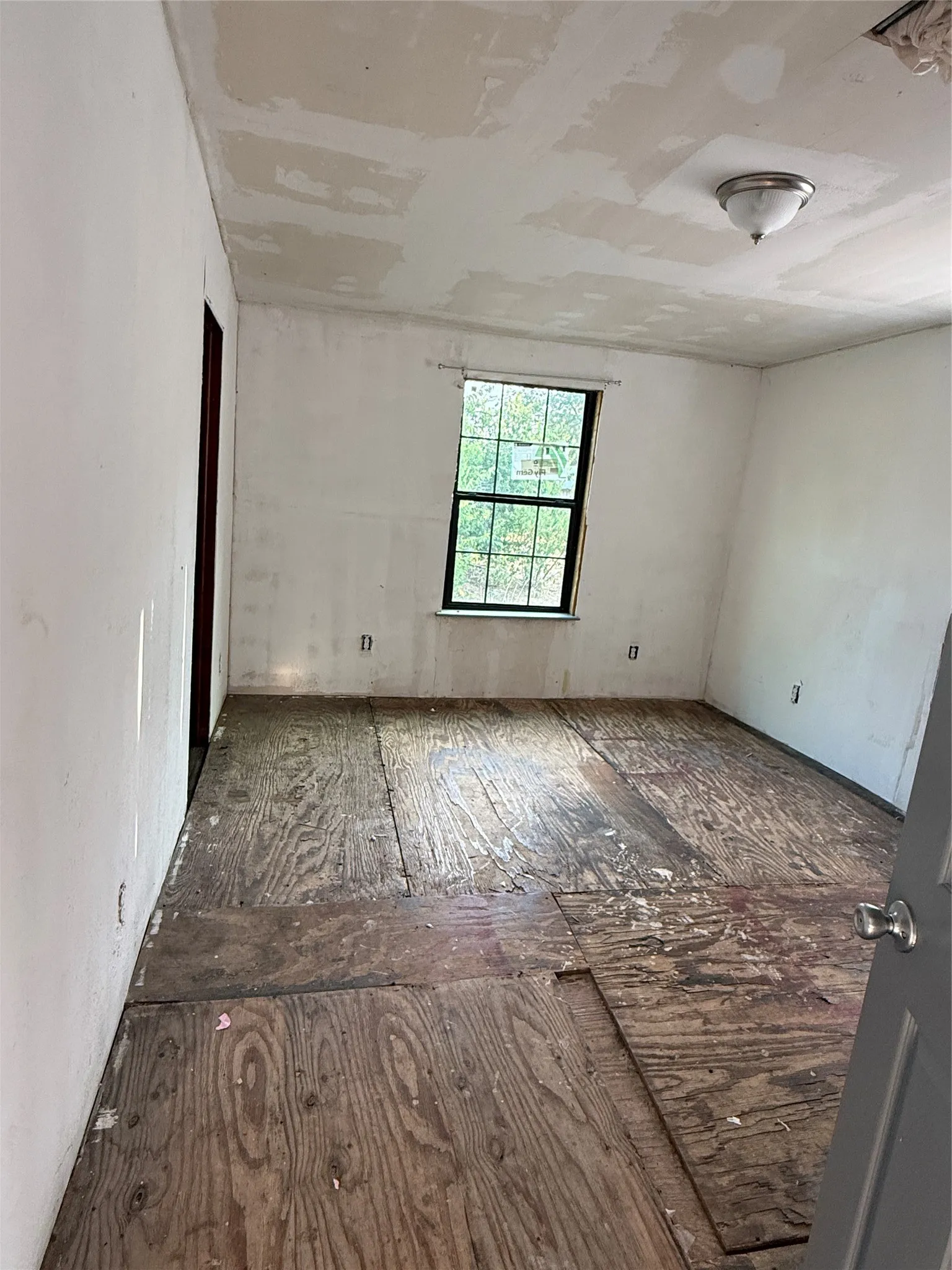 Single Family Residence For Sale in Coleman County , 1115 S Concho Street, Coleman, Texas 76834, 3 Bedroom, 2 Bathroom, 1 Garage spaces, 1,156 Sqft, built in 0, mls#21378335, Real Estate Agent in Coleman, Homes For Sale in Coleman county, Homes For Sale in Coleman, Realtor in Coleman Texas, Real Estate Brokerage Independent Realty Texas, Luminita Cordes Realtor