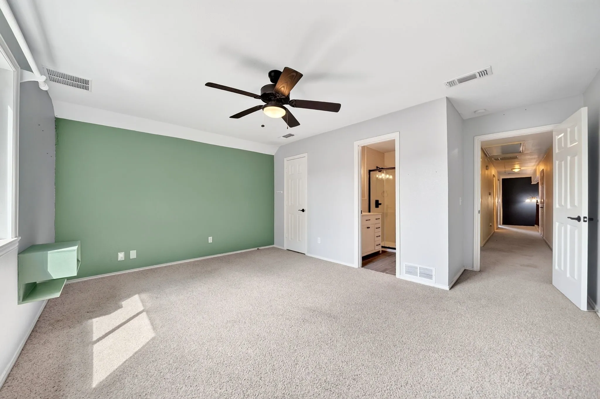Third bedroom with ensuite bathroom