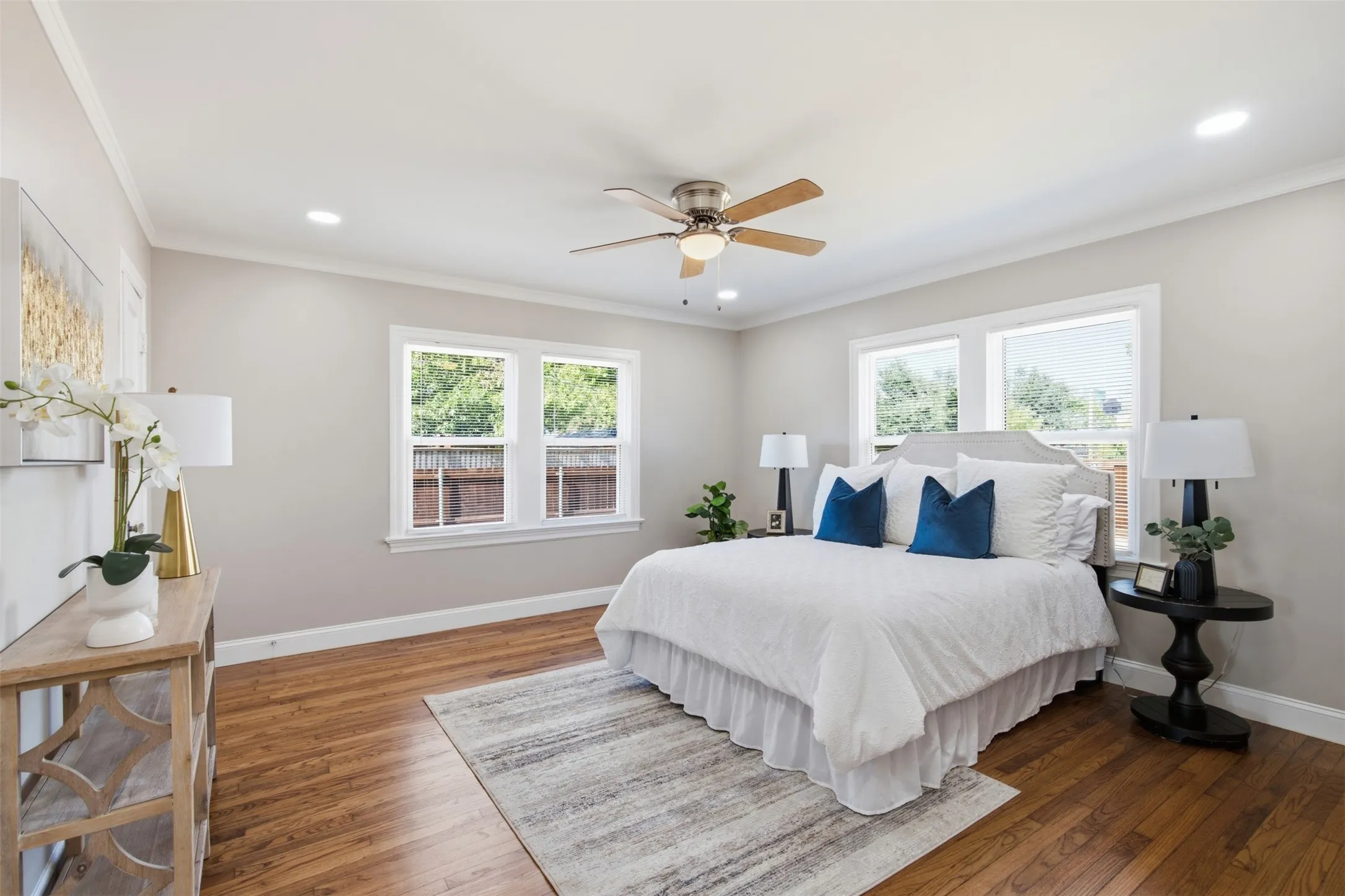 Single Family Residence For Sale in Dallas County , 4805 Capitol Avenue, Dallas, Texas 75204, 2 Bedroom, 1 Bathroom, Garage spaces, 980 Sqft, built in 1936, mls#21377601, Real Estate Agent in Dallas, Homes For Sale in Dallas county, Homes For Sale in Dallas, Realtor in Dallas Texas, Real Estate Brokerage Independent Realty Texas, Luminita Cordes Realtor