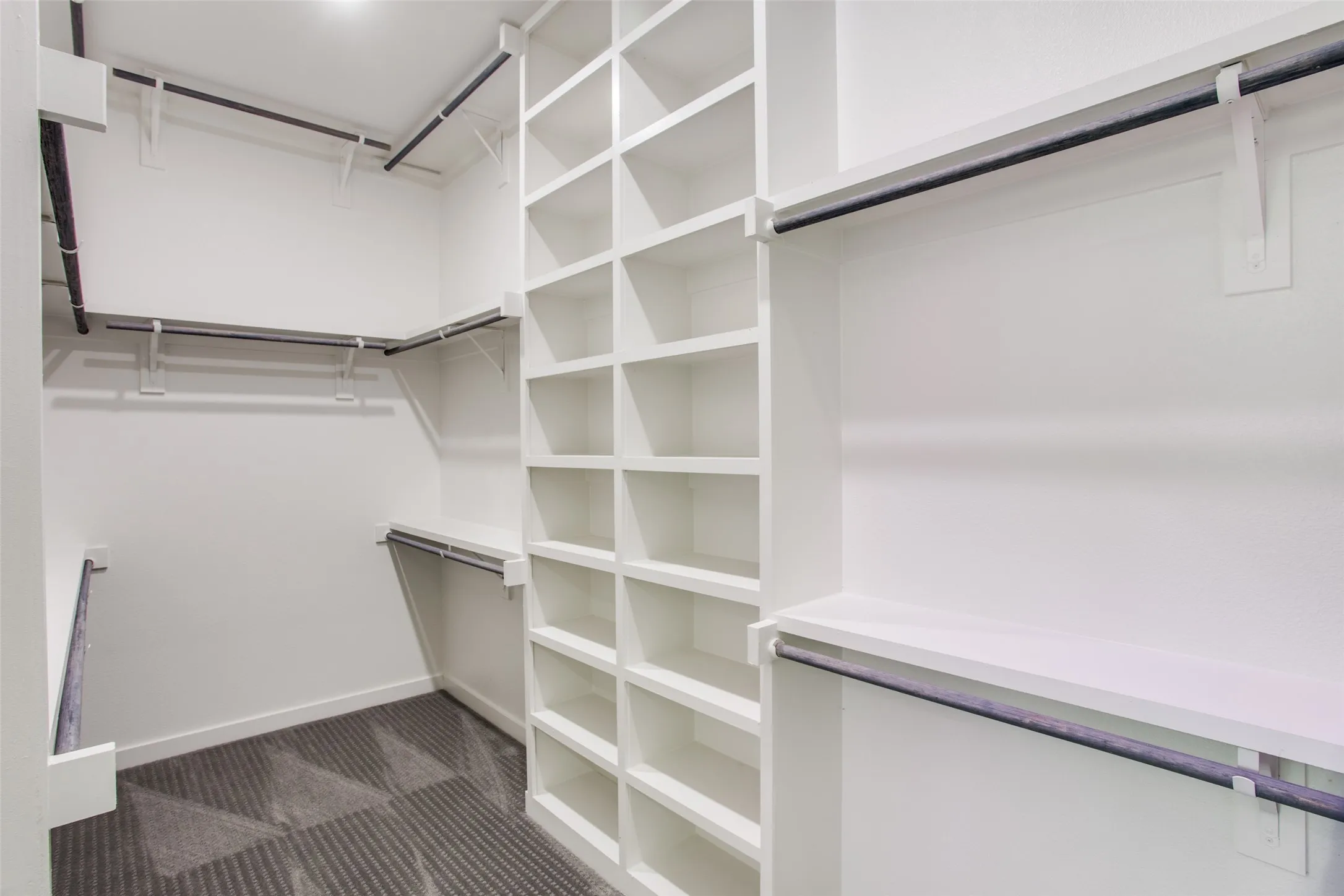 Duplex For Rent in Dallas County , 2335 Hondo Avenue, Dallas, Texas 75219, 3 Bedroom, 3 Bathroom, 2 Garage spaces, 2,320 Sqft, built in 2018, mls#21378343, Real Estate Agent in Dallas, Homes For Rent in Dallas county, Homes For Rent in Dallas, Realtor in Dallas Texas, Real Estate Brokerage Independent Realty Texas, Luminita Cordes Realtor