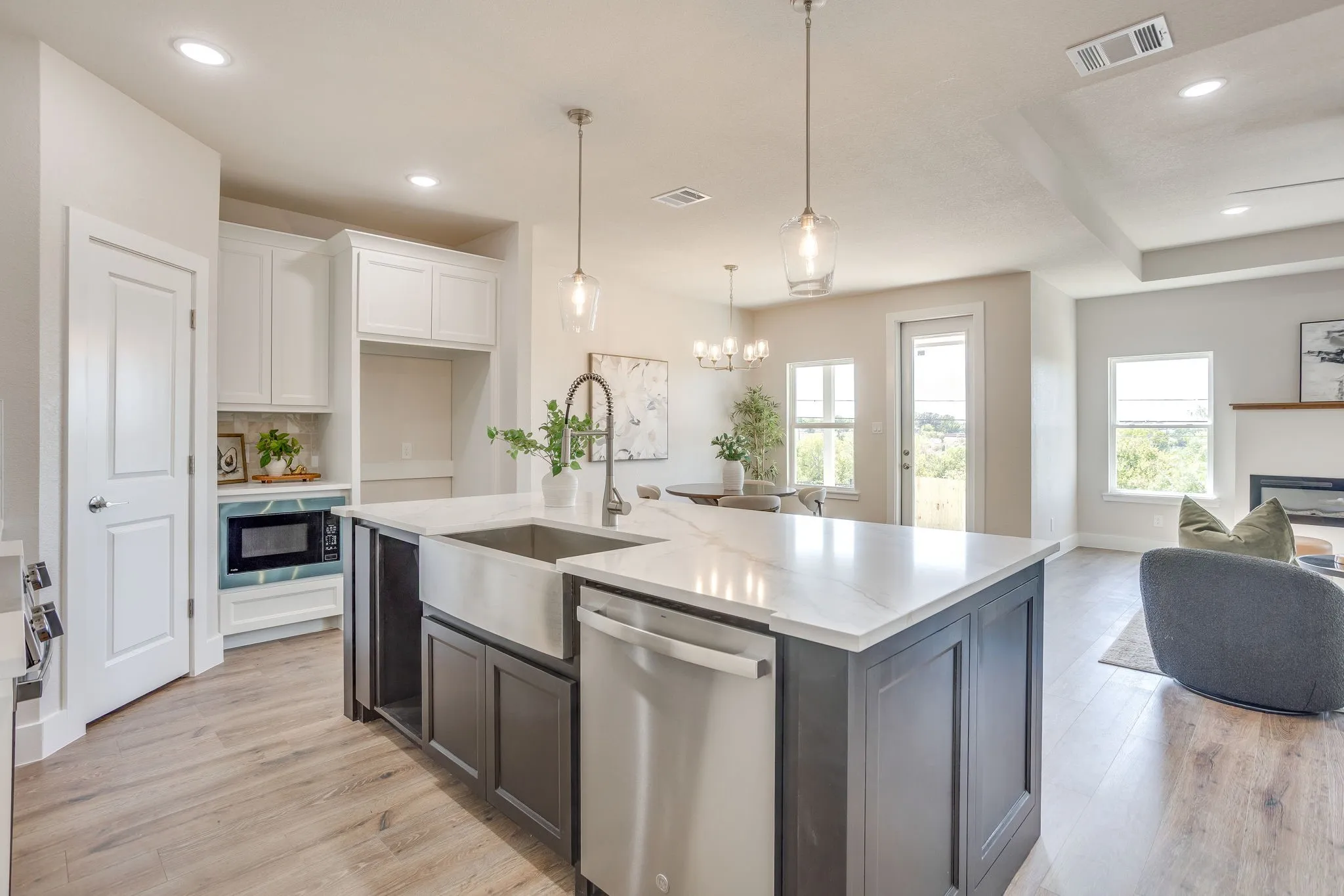 Single Family Residence For Sale in Tarrant County , 1024 Lake View Ridge, Fort Worth, Texas 76108, 4 Bedroom, 3 Bathroom, 2 Garage spaces, 1,874 Sqft, built in 2026, mls#21378348, Real Estate Agent in Fort Worth, Homes For Sale in Tarrant county, Homes For Sale in Fort Worth, Realtor in Fort Worth Texas, Real Estate Brokerage Independent Realty Texas, Luminita Cordes Realtor