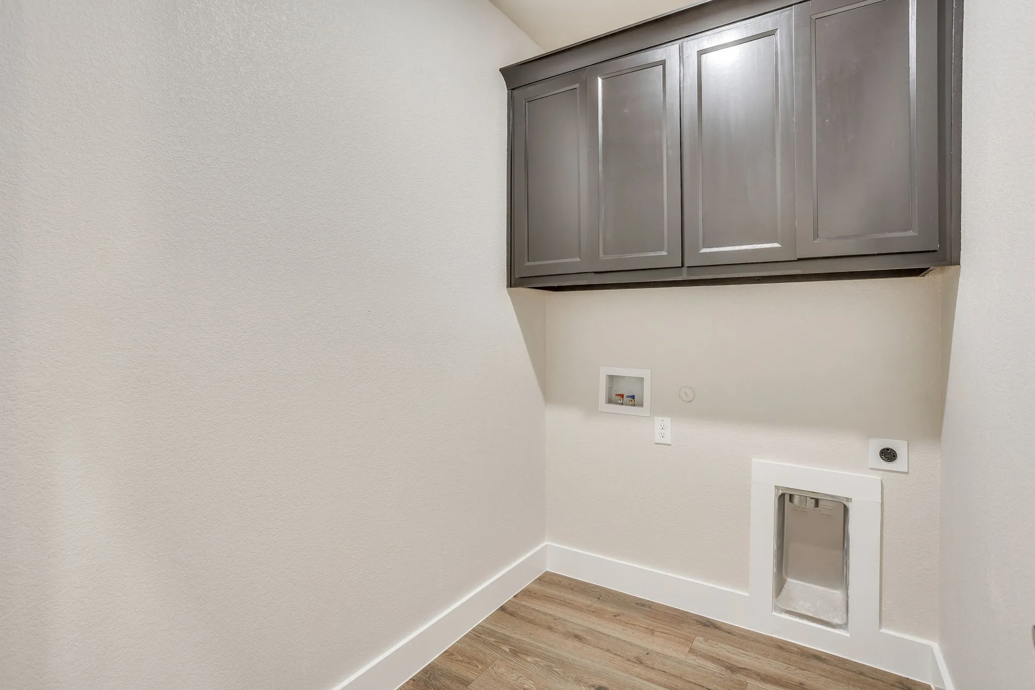 Single Family Residence For Sale in Tarrant County , 1024 Lake View Ridge, Fort Worth, Texas 76108, 4 Bedroom, 3 Bathroom, 2 Garage spaces, 1,874 Sqft, built in 2026, mls#21378348, Real Estate Agent in Fort Worth, Homes For Sale in Tarrant county, Homes For Sale in Fort Worth, Realtor in Fort Worth Texas, Real Estate Brokerage Independent Realty Texas, Luminita Cordes Realtor