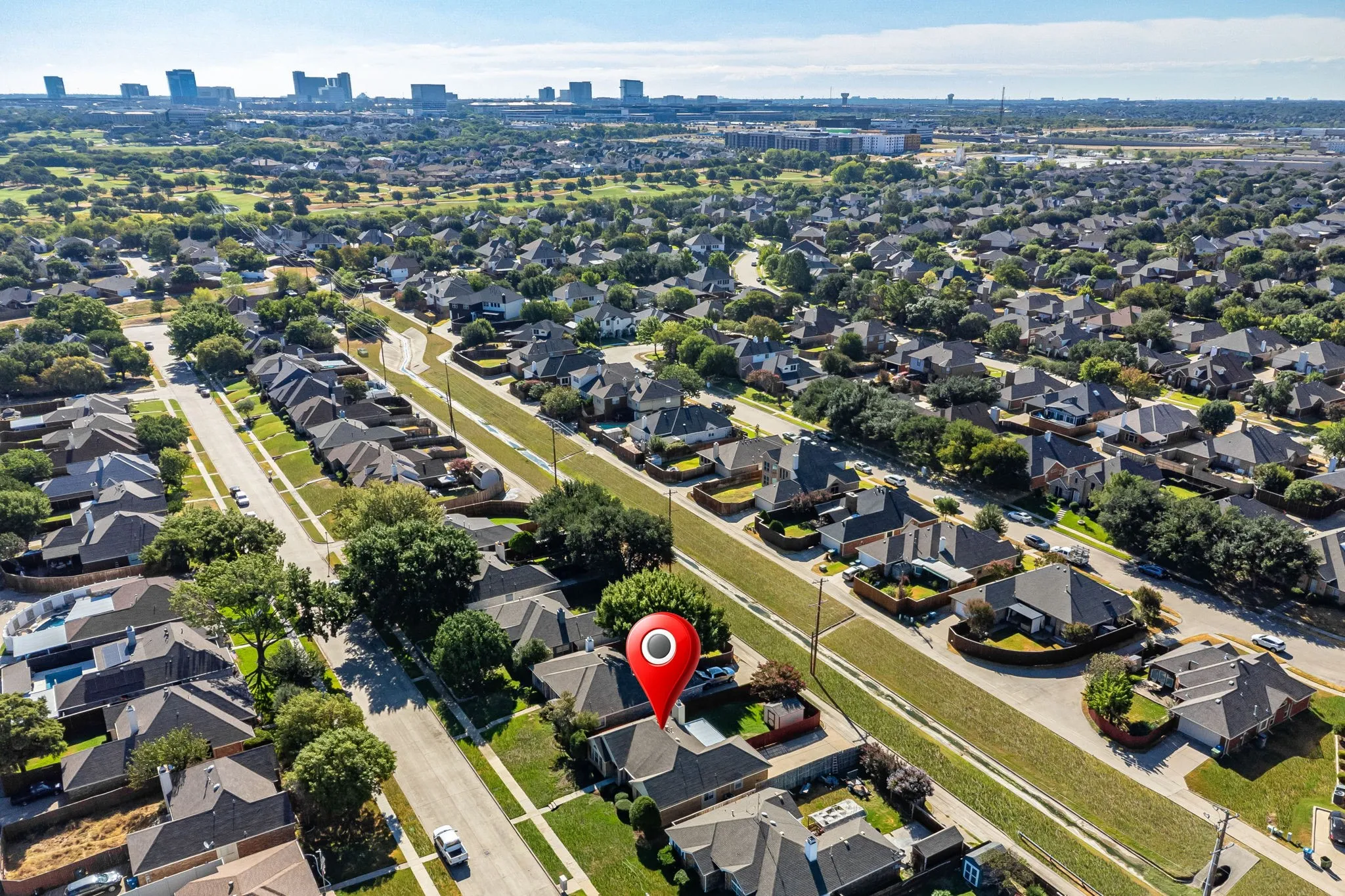 Single Family Residence For Sale in Denton County , 5816 Baker Drive, The Colony, Texas 75056, 3 Bedroom, 2 Bathroom, Garage spaces, 1,818 Sqft, built in 1988, mls#21375497, Real Estate Agent in The Colony, Homes For Sale in Denton county, Homes For Sale in The Colony, Realtor in The Colony Texas, Real Estate Brokerage Independent Realty Texas, Luminita Cordes Realtor