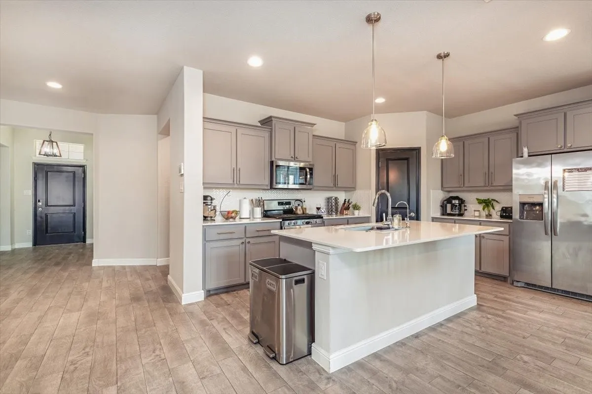 Single Family Residence For Sale in Tarrant County , 1904 Gill Star Drive, Haslet, Texas 76052, 4 Bedroom, 2 Bathroom, 2 Garage spaces, 2,107 Sqft, built in 2021, mls#21378276, Real Estate Agent in Haslet, Homes For Sale in Tarrant county, Homes For Sale in Haslet, Realtor in Haslet Texas, Real Estate Brokerage Independent Realty Texas, Luminita Cordes Realtor