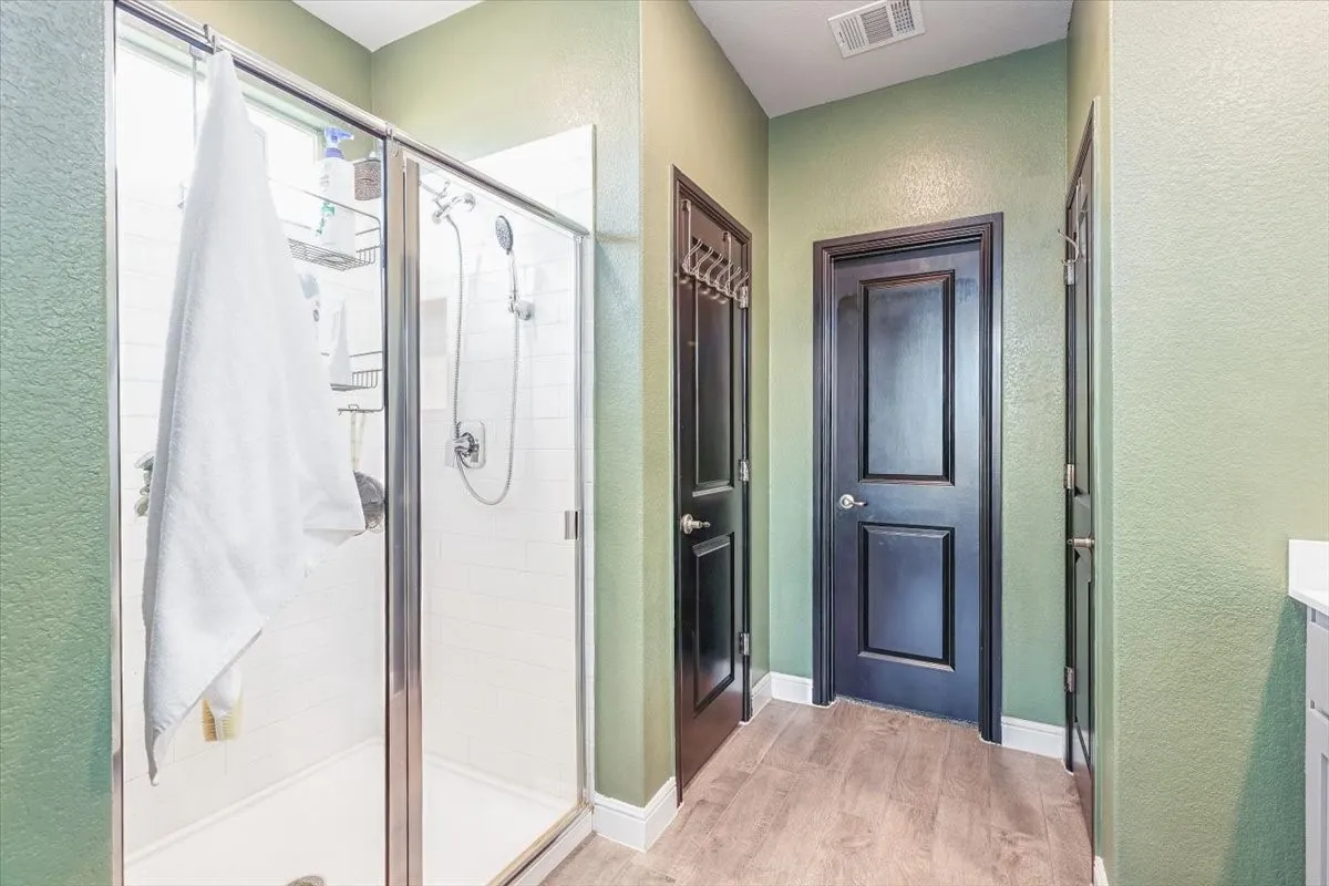 Single Family Residence For Sale in Tarrant County , 1904 Gill Star Drive, Haslet, Texas 76052, 4 Bedroom, 2 Bathroom, 2 Garage spaces, 2,107 Sqft, built in 2021, mls#21378276, Real Estate Agent in Haslet, Homes For Sale in Tarrant county, Homes For Sale in Haslet, Realtor in Haslet Texas, Real Estate Brokerage Independent Realty Texas, Luminita Cordes Realtor