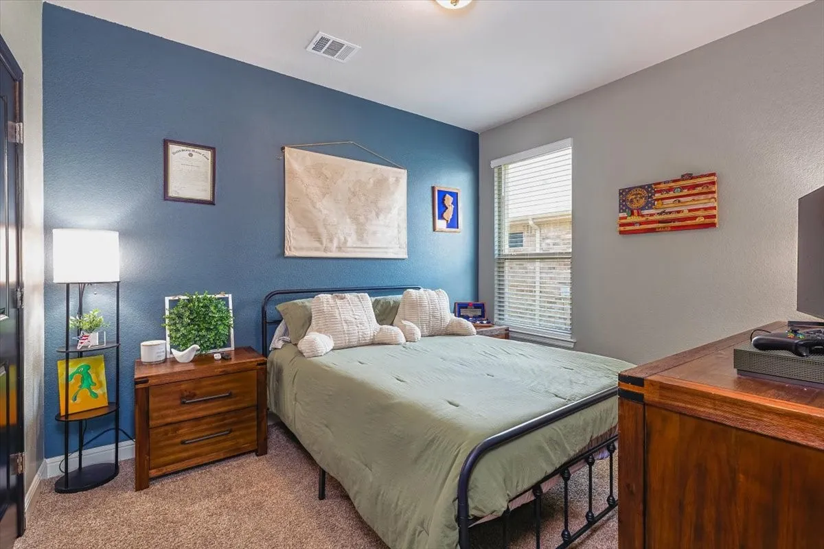 Single Family Residence For Sale in Tarrant County , 1904 Gill Star Drive, Haslet, Texas 76052, 4 Bedroom, 2 Bathroom, 2 Garage spaces, 2,107 Sqft, built in 2021, mls#21378276, Real Estate Agent in Haslet, Homes For Sale in Tarrant county, Homes For Sale in Haslet, Realtor in Haslet Texas, Real Estate Brokerage Independent Realty Texas, Luminita Cordes Realtor