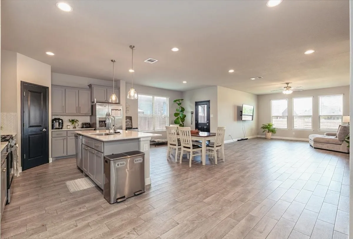 Single Family Residence For Sale in Tarrant County , 1904 Gill Star Drive, Haslet, Texas 76052, 4 Bedroom, 2 Bathroom, 2 Garage spaces, 2,107 Sqft, built in 2021, mls#21378276, Real Estate Agent in Haslet, Homes For Sale in Tarrant county, Homes For Sale in Haslet, Realtor in Haslet Texas, Real Estate Brokerage Independent Realty Texas, Luminita Cordes Realtor