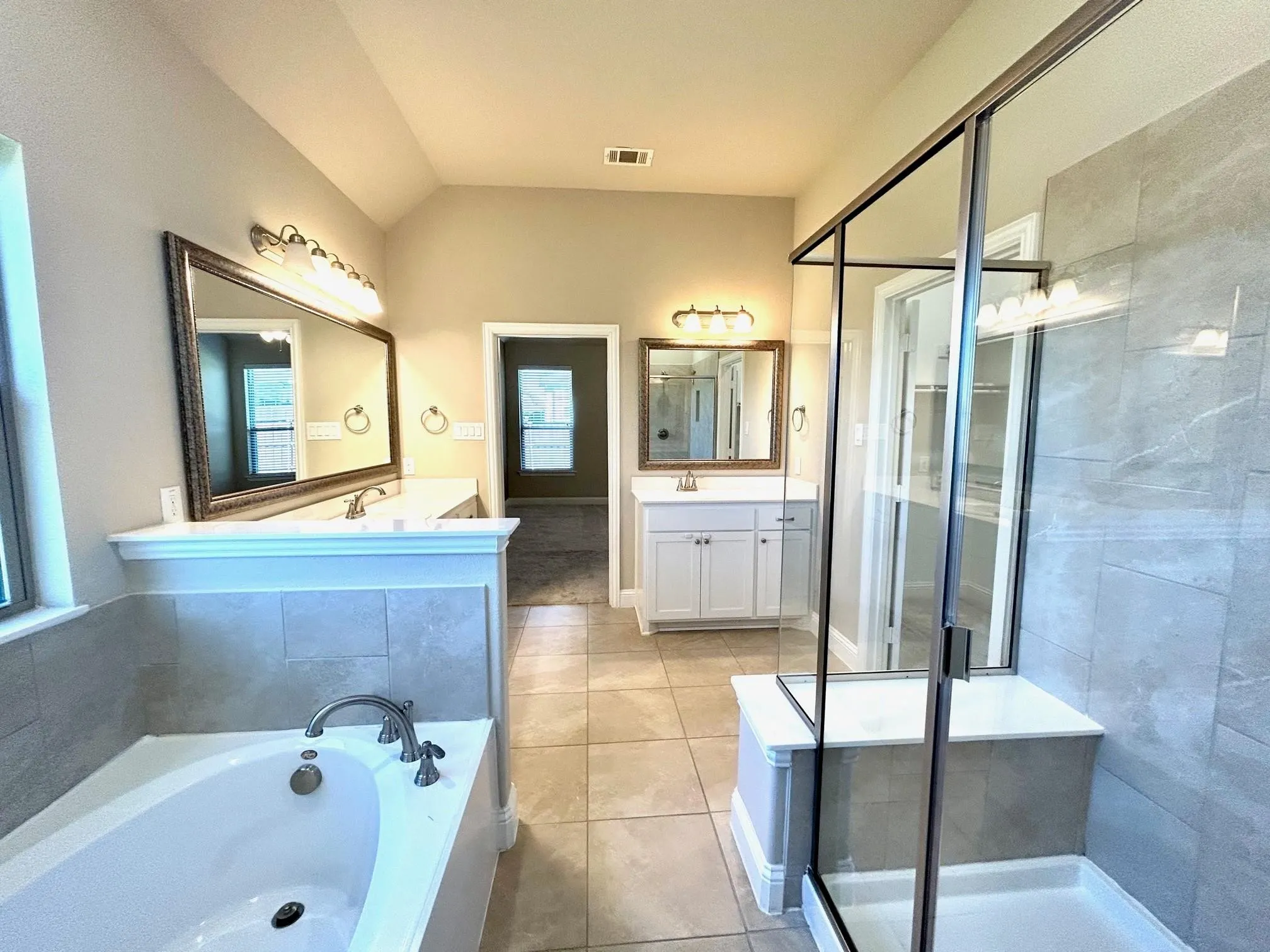 Single Family Residence For Rent in Rockwall County , 1400 Via Toscana Lane, Mclendon Chisholm, Texas 75032, 4 Bedroom, 2 Bathroom, 2 Garage spaces, 2,757 Sqft, built in 2018, mls#21358613, Real Estate Agent in Mclendon Chisholm, Homes For Rent in Rockwall county, Homes For Rent in Mclendon Chisholm, Realtor in Mclendon Chisholm Texas, Real Estate Brokerage Independent Realty Texas, Luminita Cordes Realtor