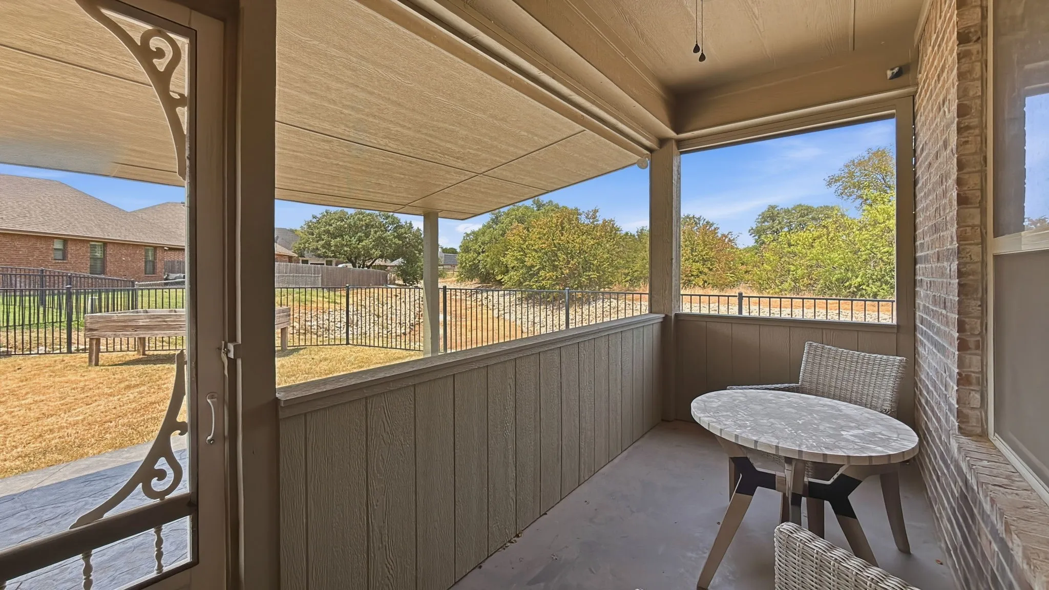 Single Family Residence For Sale in Hood County , 1306 Lauren Lane, Granbury, Texas 76048, 3 Bedroom, 2 Bathroom, 2 Garage spaces, 1,511 Sqft, built in 2014, mls#21378356, Real Estate Agent in Granbury, Homes For Sale in Hood county, Homes For Sale in Granbury, Realtor in Granbury Texas, Real Estate Brokerage Independent Realty Texas, Luminita Cordes Realtor