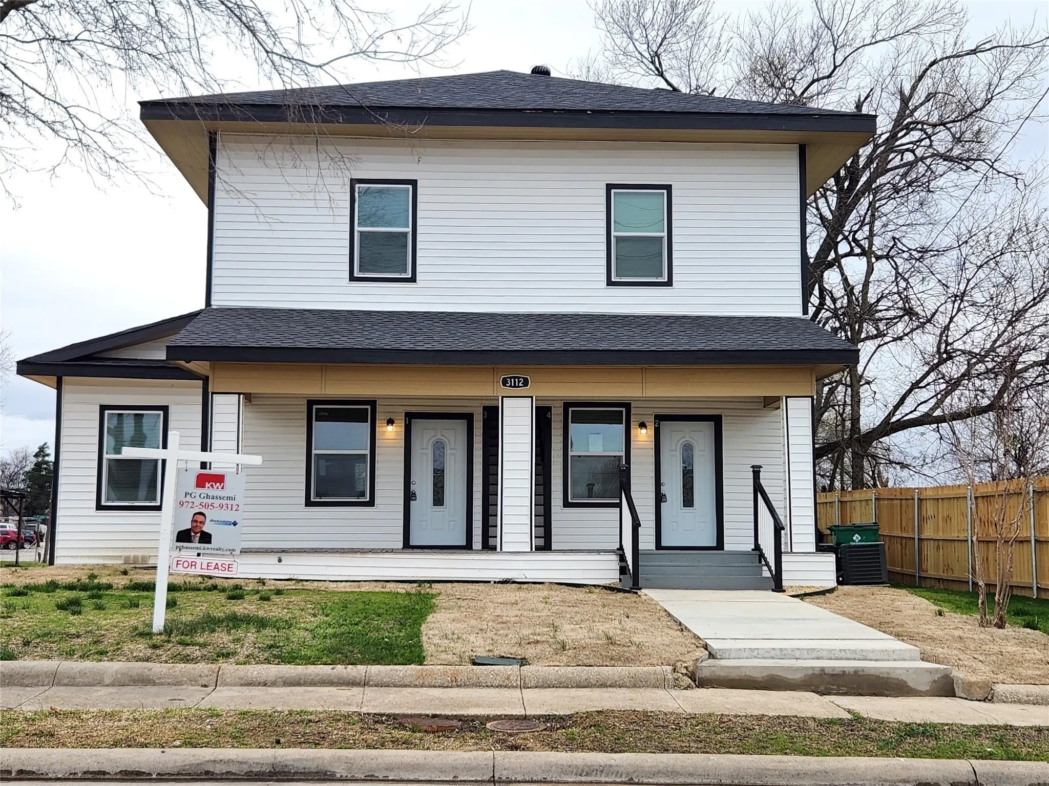 Apartment For Rent in Hunt County , 3112 Stonewall Street 3, Greenville, Texas 75401, 1 Bedroom, 1 Bathroom, Garage spaces, 468 Sqft, built in 1940, mls#21378361, Real Estate Agent in Greenville, Homes For Rent in Hunt county, Homes For Rent in Greenville, Realtor in Greenville Texas, Real Estate Brokerage Independent Realty Texas, Luminita Cordes Realtor