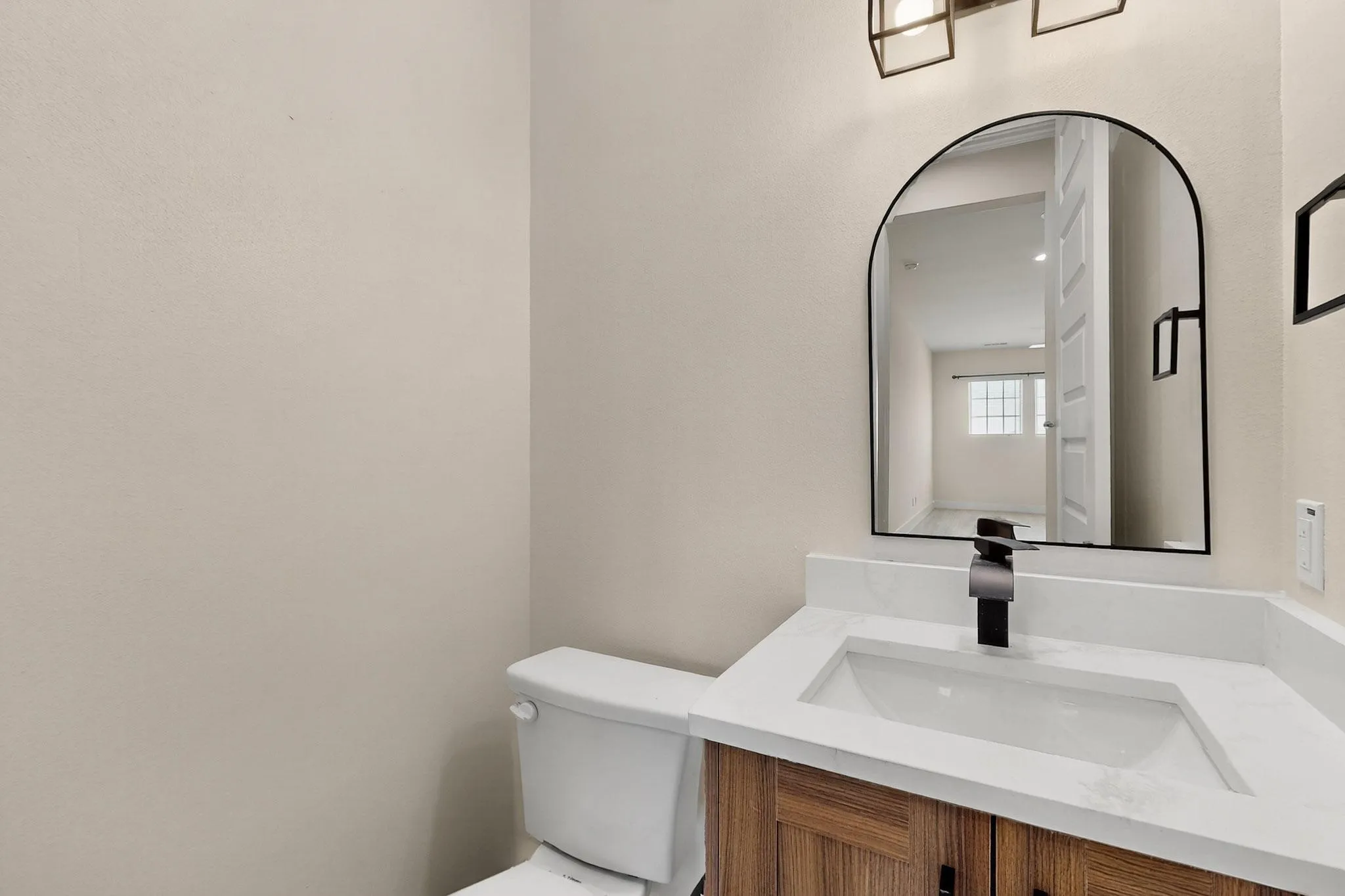 Townhouse For Rent in Dallas County , 3425 Sanjeev Drive, Irving, Texas 75060, 3 Bedroom, 3 Bathroom, 1 Garage spaces, 2,206 Sqft, built in 2024, mls#21378364, Real Estate Agent in Irving, Homes For Rent in Dallas county, Homes For Rent in Irving, Realtor in Irving Texas, Real Estate Brokerage Independent Realty Texas, Luminita Cordes Realtor
