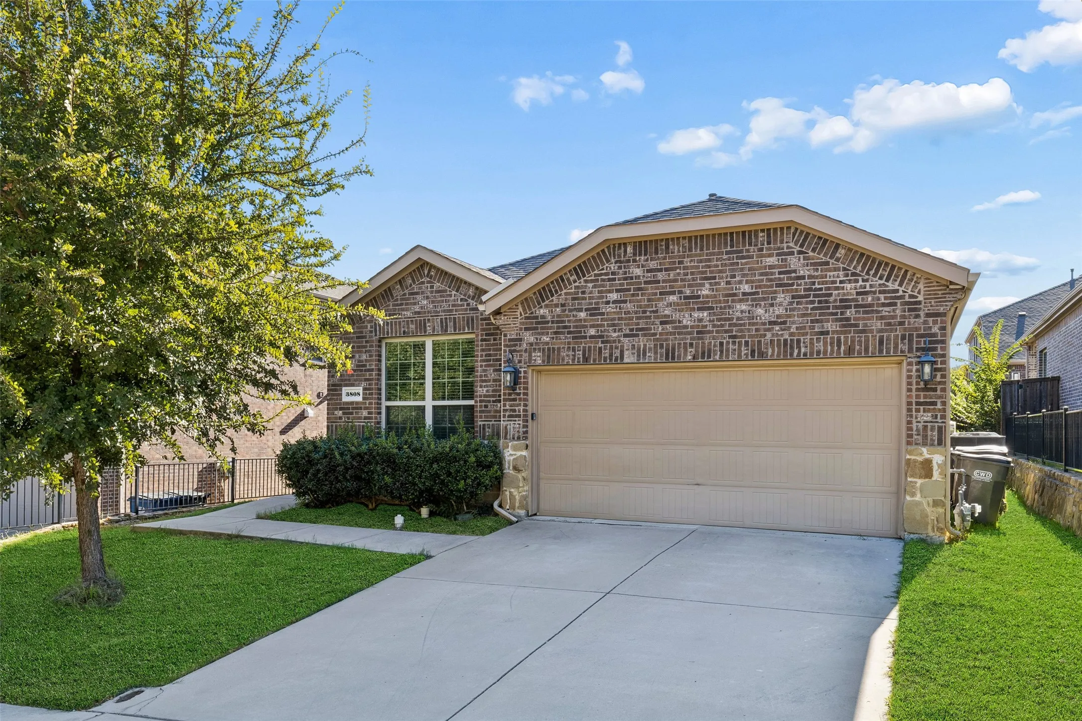 Single Family Residence For Rent in Collin County , 3808 Kendall Road, Melissa, Texas 75454, 5 Bedroom, 2 Bathroom, 2 Garage spaces, 2,163 Sqft, built in 2018, mls#21376280, Real Estate Agent in Melissa, Homes For Rent in Collin county, Homes For Rent in Melissa, Realtor in Melissa Texas, Real Estate Brokerage Independent Realty Texas, Luminita Cordes Realtor
